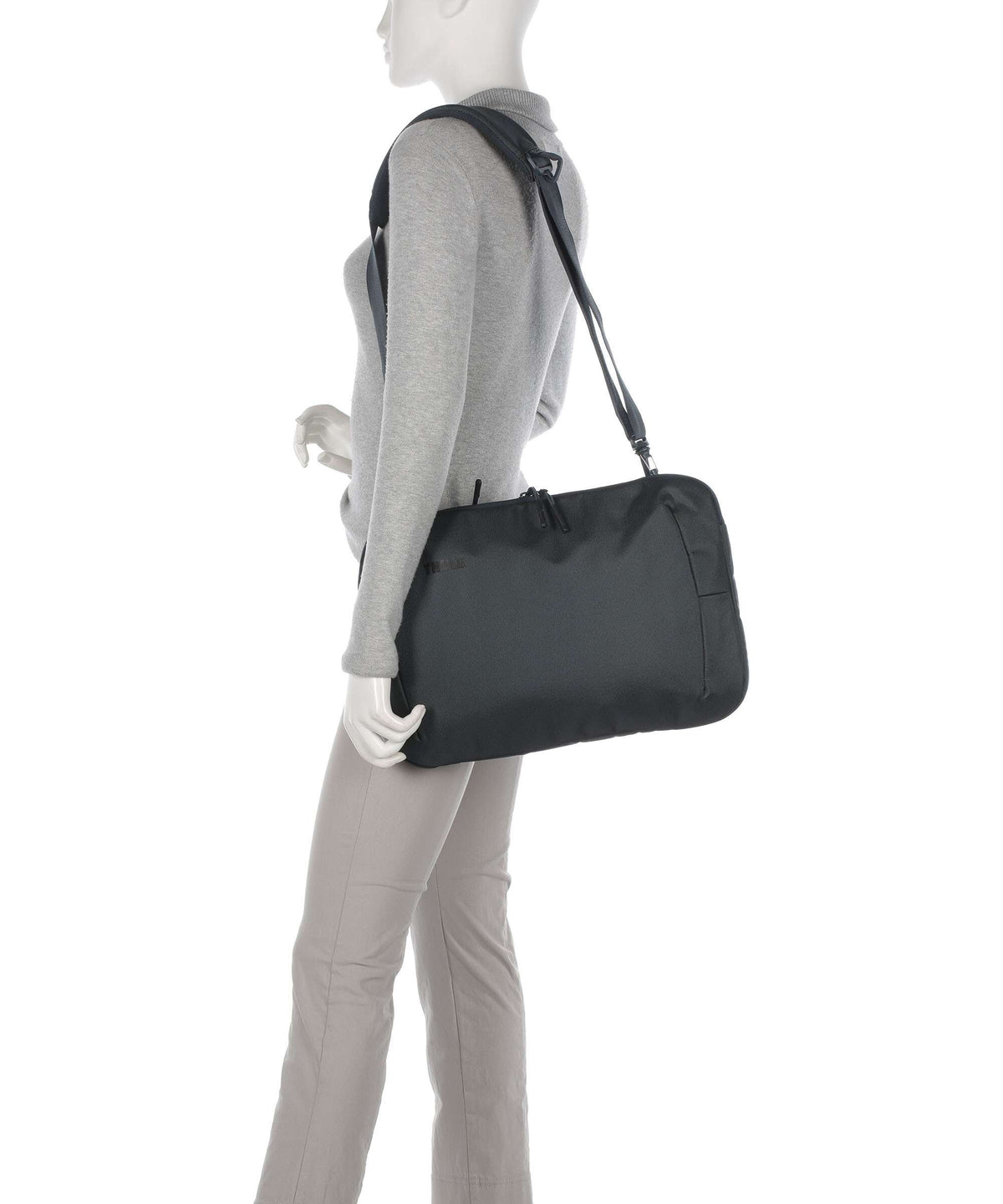 Thule Subterra 2 Convertible Backpack bag dark slate