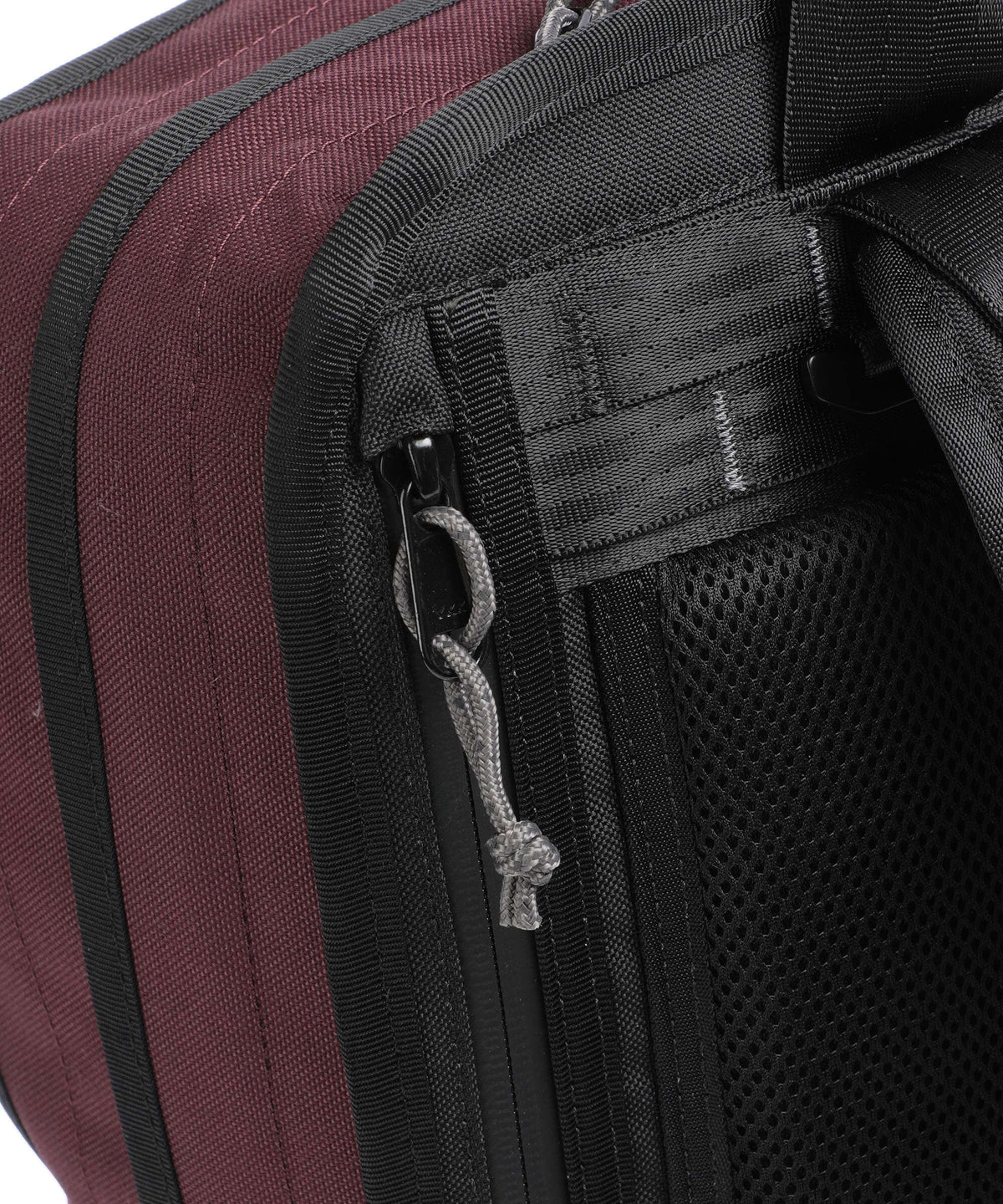 Chrome Hawes 26L Backpack royale