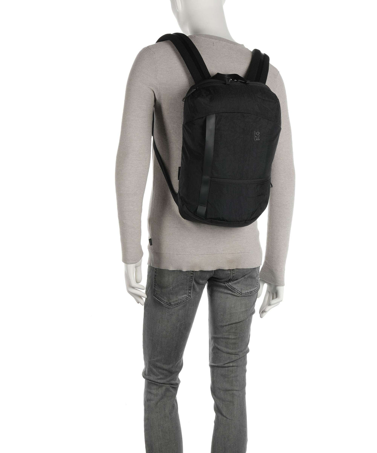 Chrome District Collection Camden 16L Backpack black