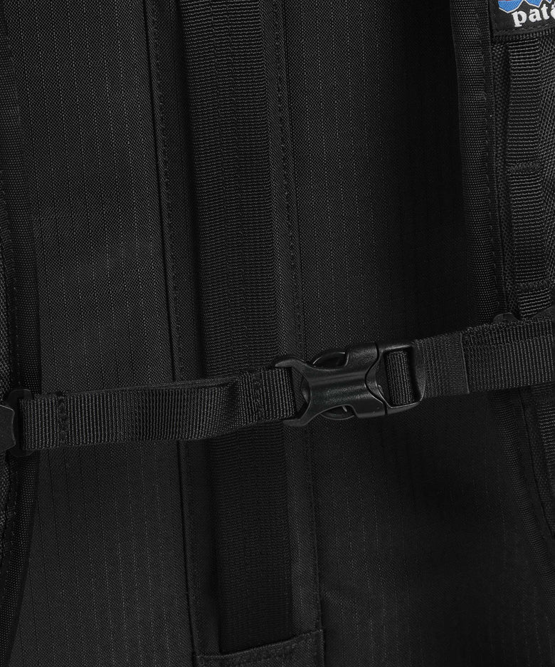 Patagonia Black Hole MLC Travel backpack black