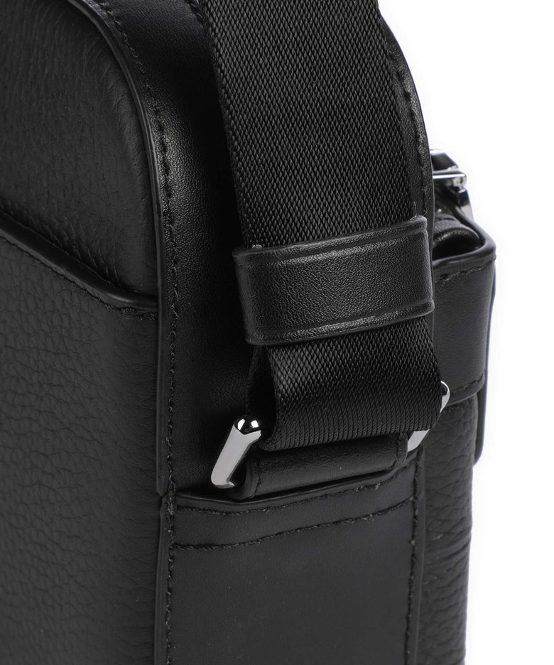 Michael Kors Hudson Crossbody bag black