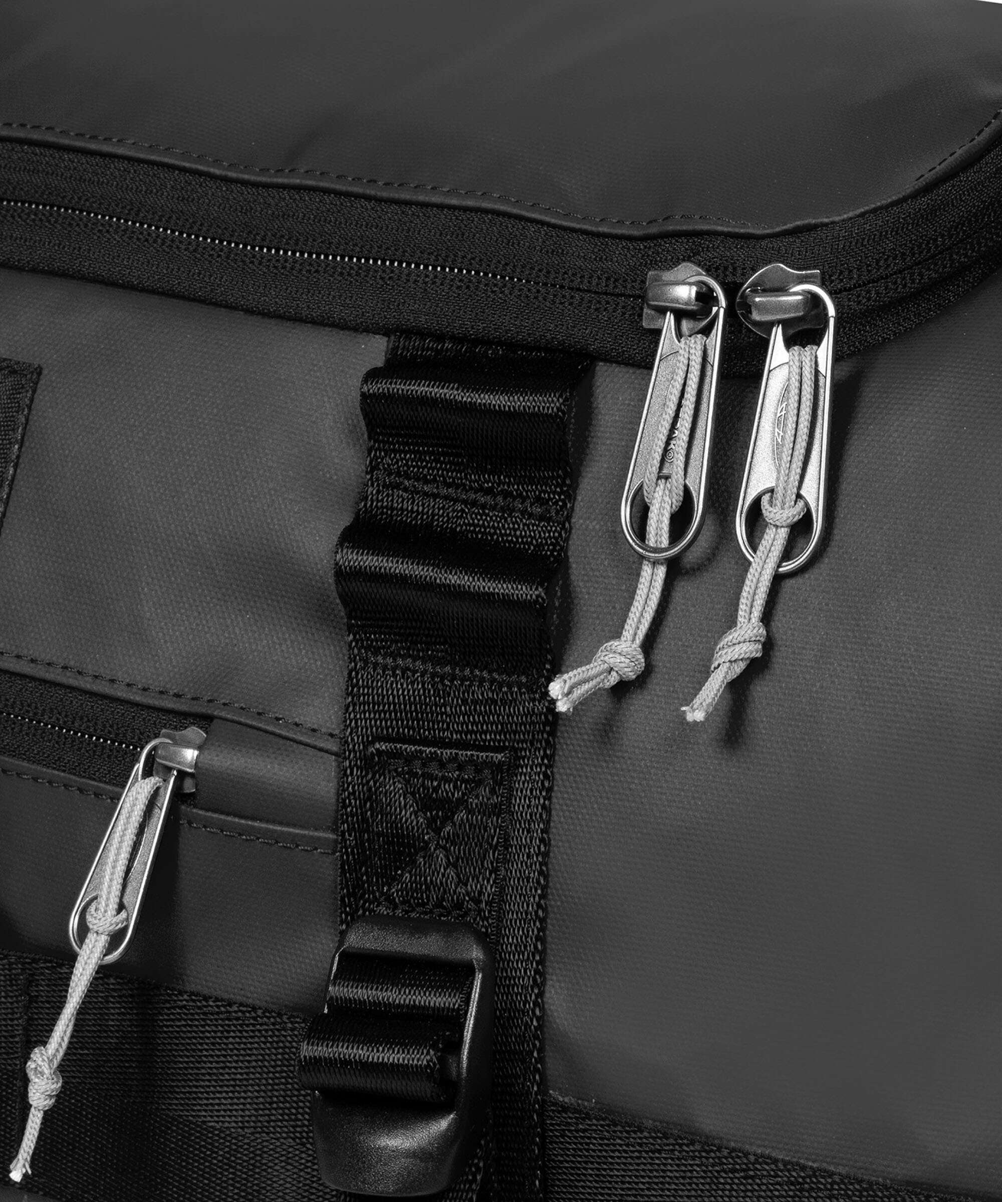 Eastpak Tarp Duffel Pack S Travel bag tarp black