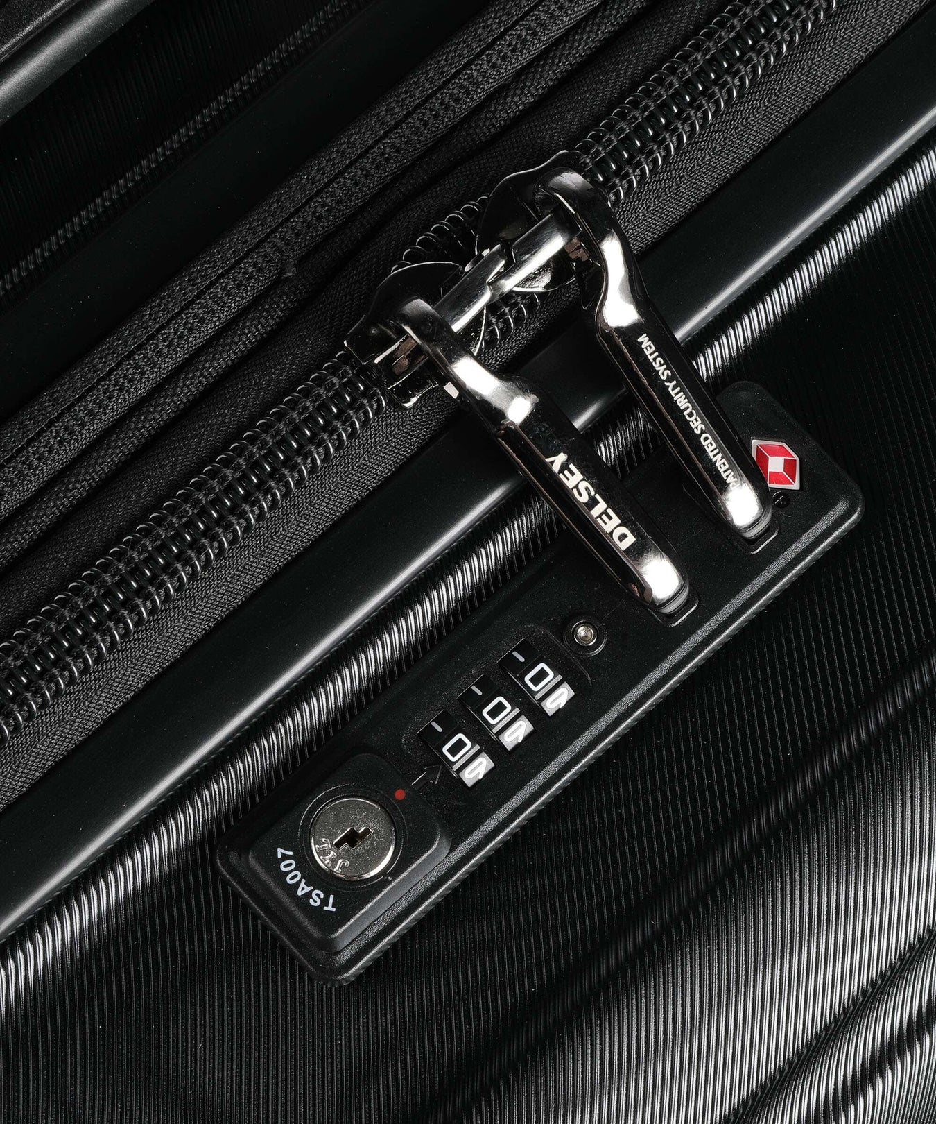 Delsey Paris Shadow 5.0 Spinner (4 wheels) schwarz