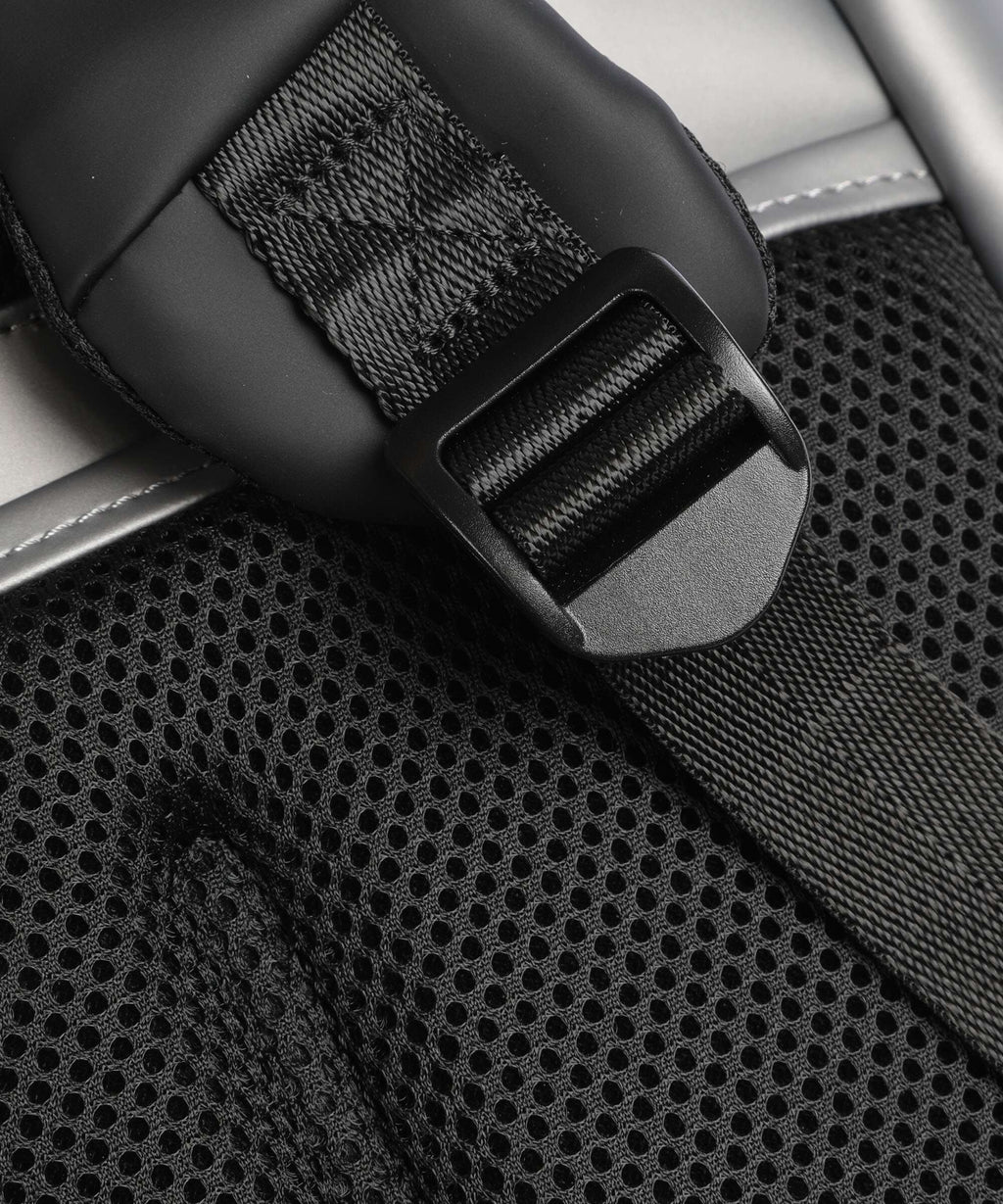 Delsey Paris Turenne Soft Rolltop backpack silber