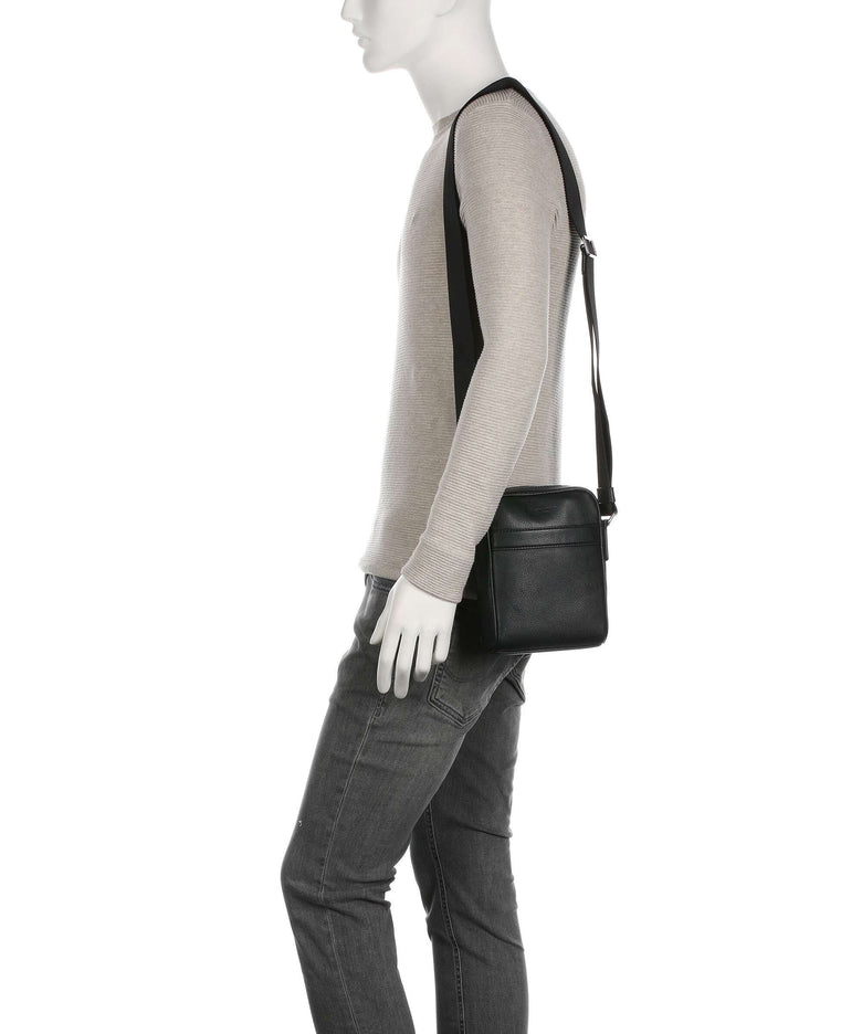 Le Tanneur Charles Crossbody bag noir