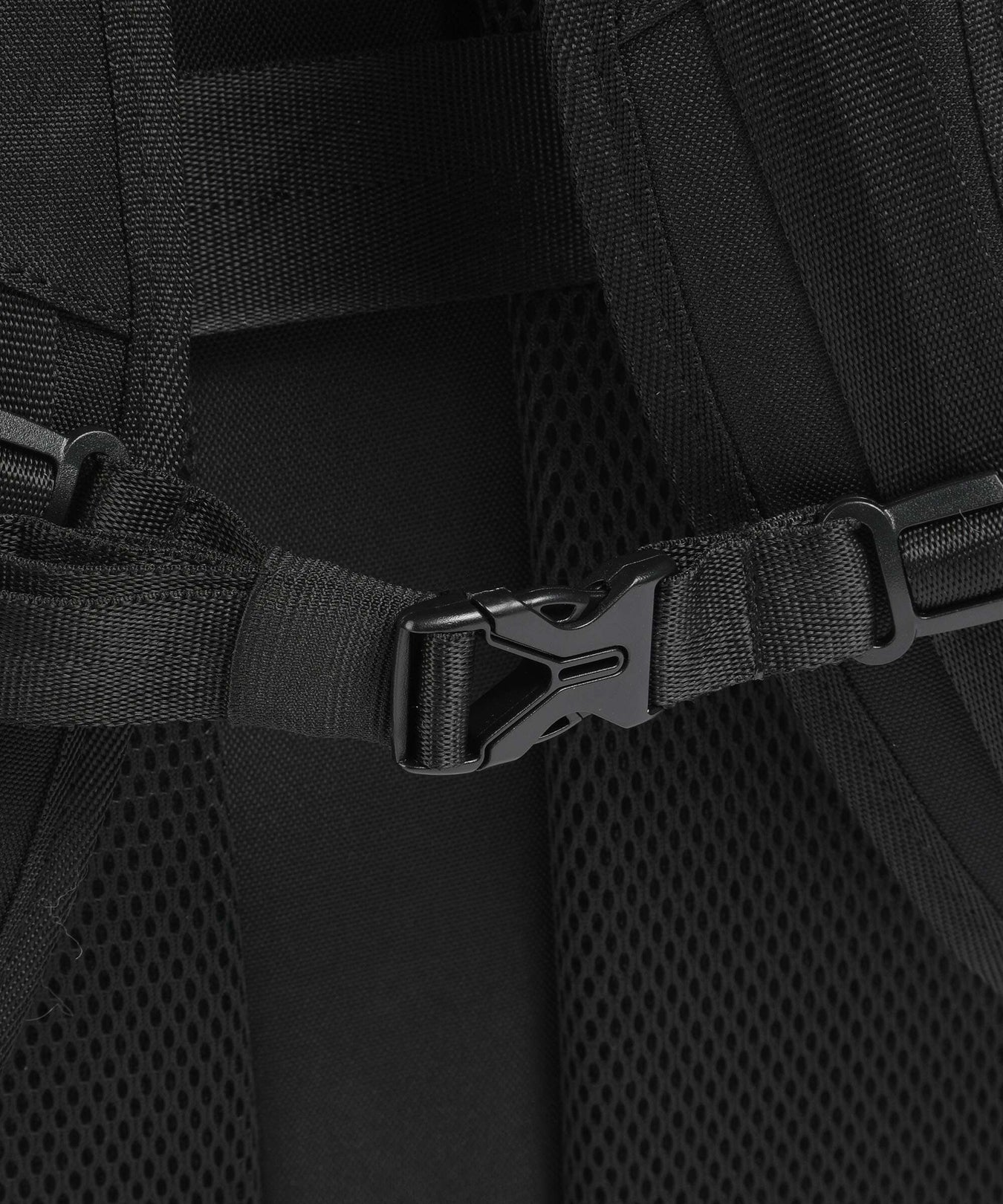 Jump Dunaa S Ryanair Travel backpack noir/black