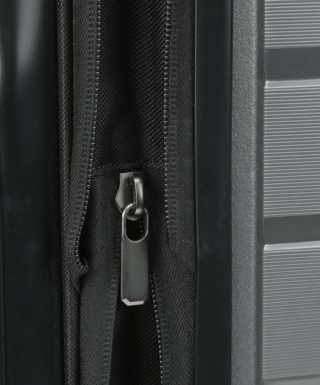 Travelite Air Base Spinner (4 wheels) anthrazit