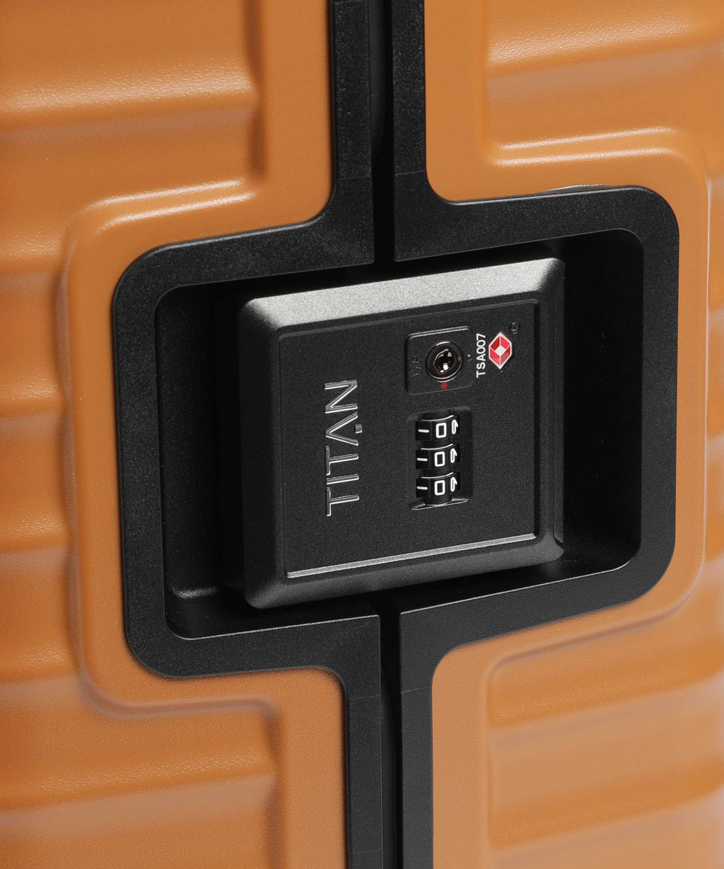 Titan Overseas Spinner (4 wheels) canyon bronze