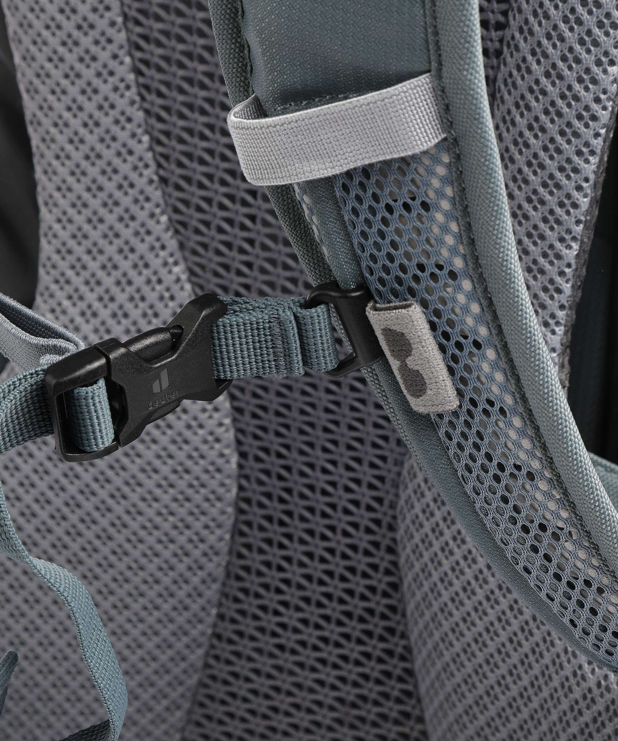 Deuter Futura 23 Hiking backpack graphite shale