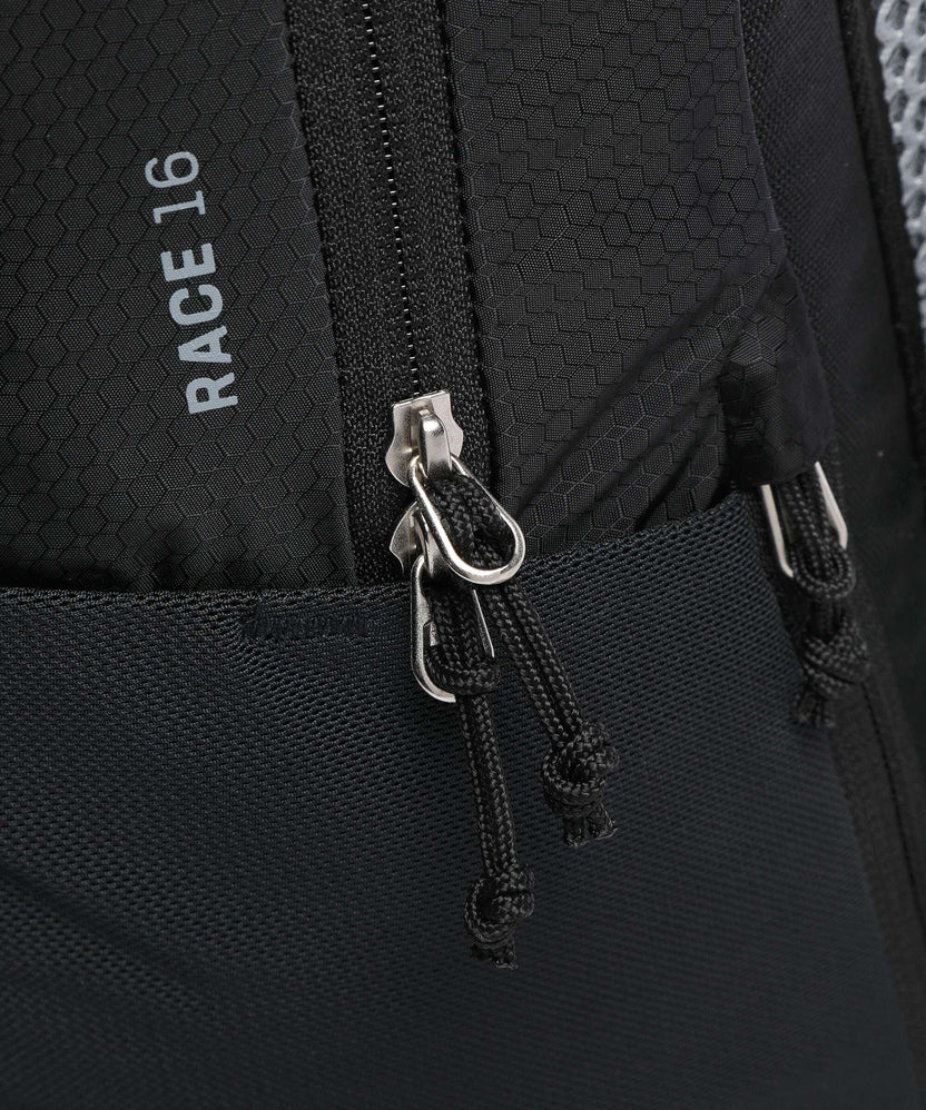 Deuter Race 16 Backpack black