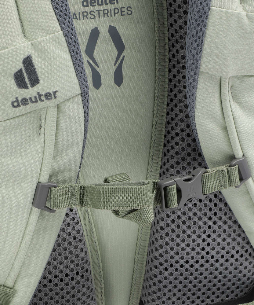 Deuter Walker 24 Backpack mineral grove