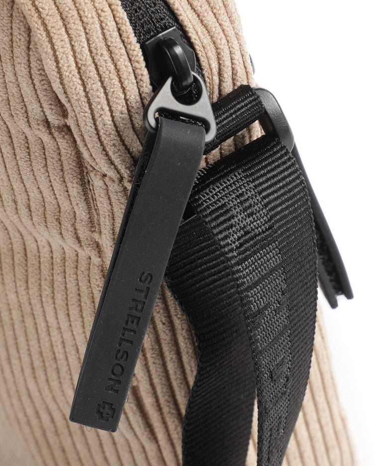 Strellson Swiss Cottage Clint Crossbody bag beige