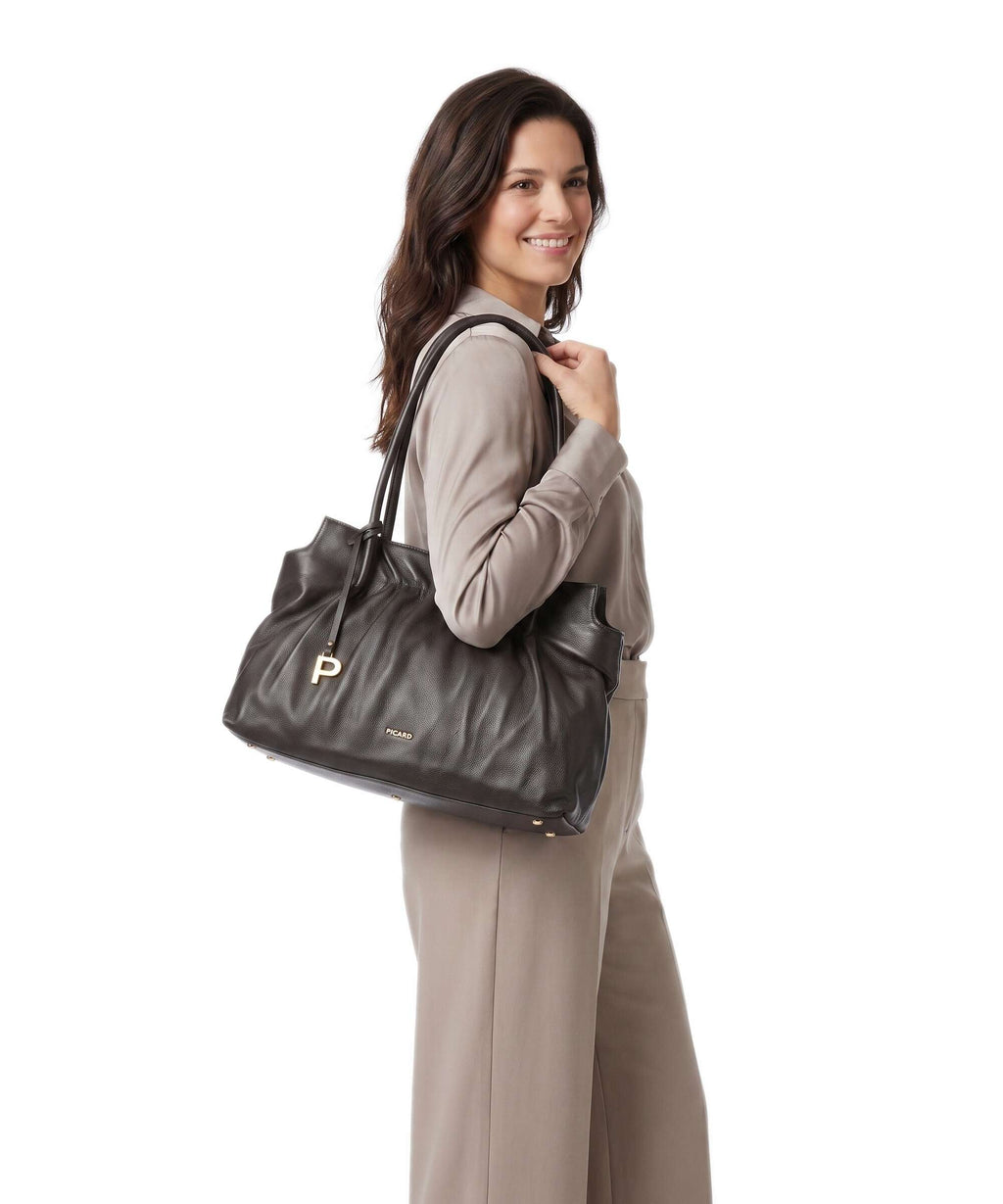 Picard Drape Tote bag cafe