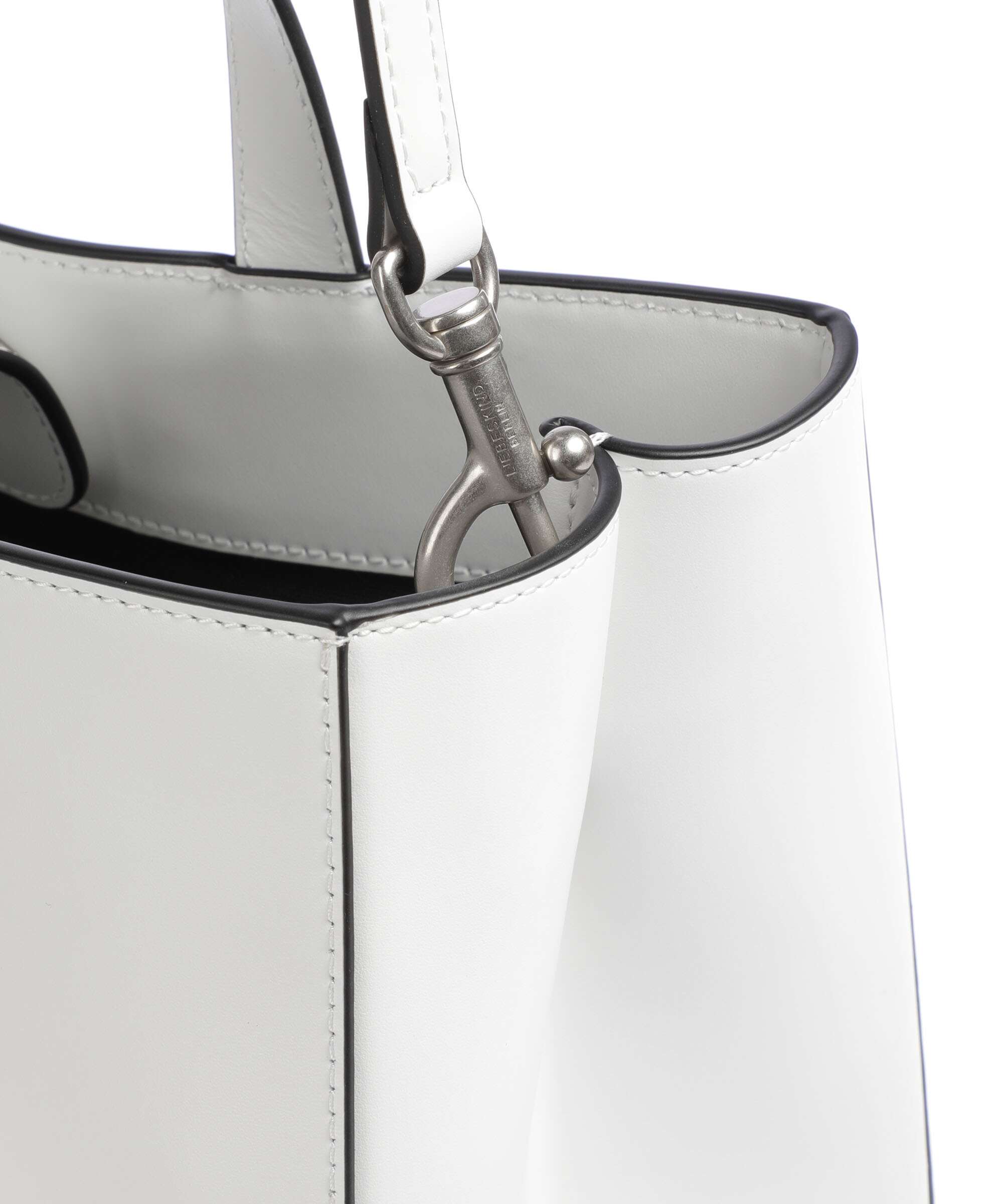 Liebeskind Paper Bag Logo Carter M Handbag offwhite