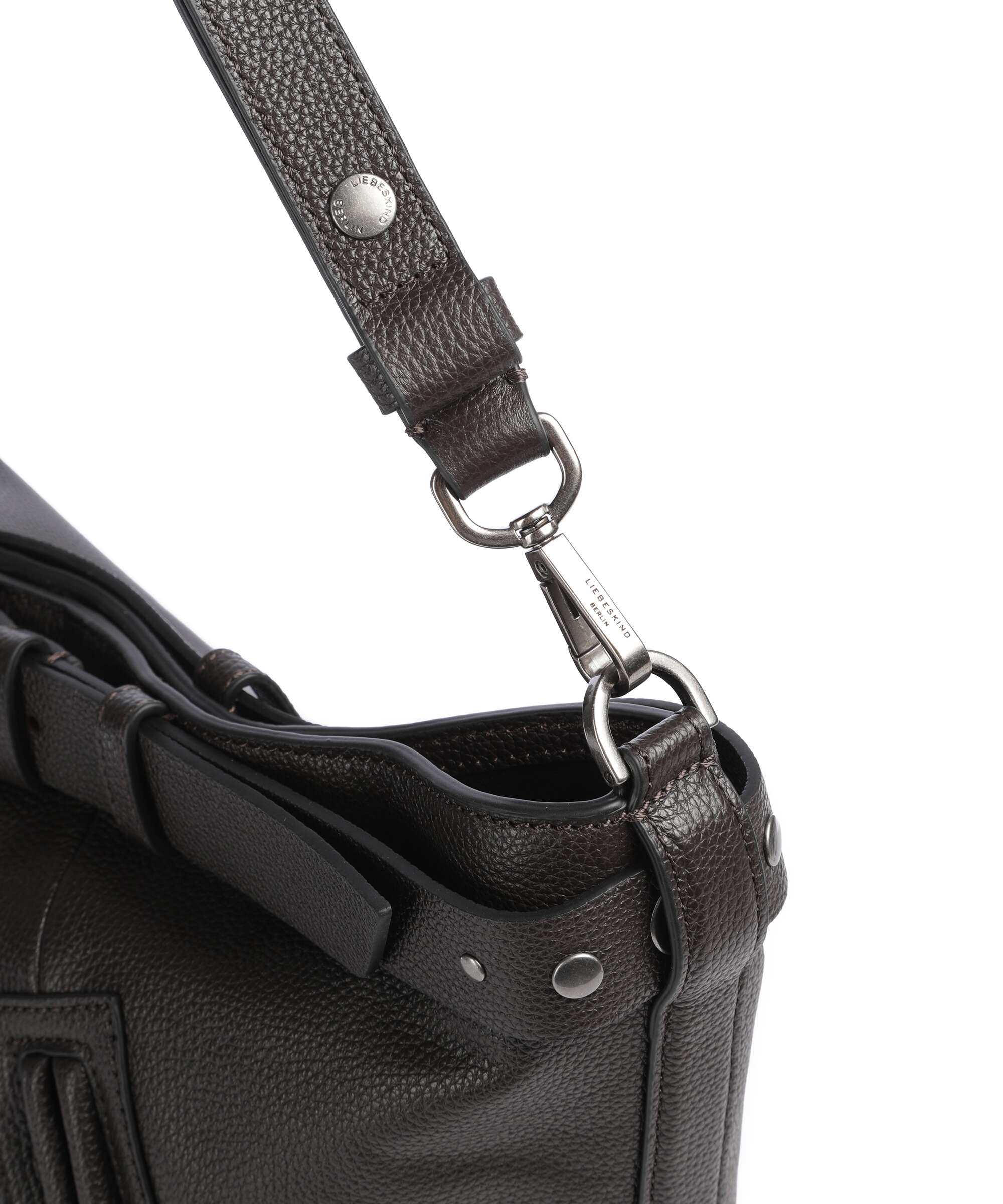 Liebeskind Zita Small Pebble L Bucket bag deep soil