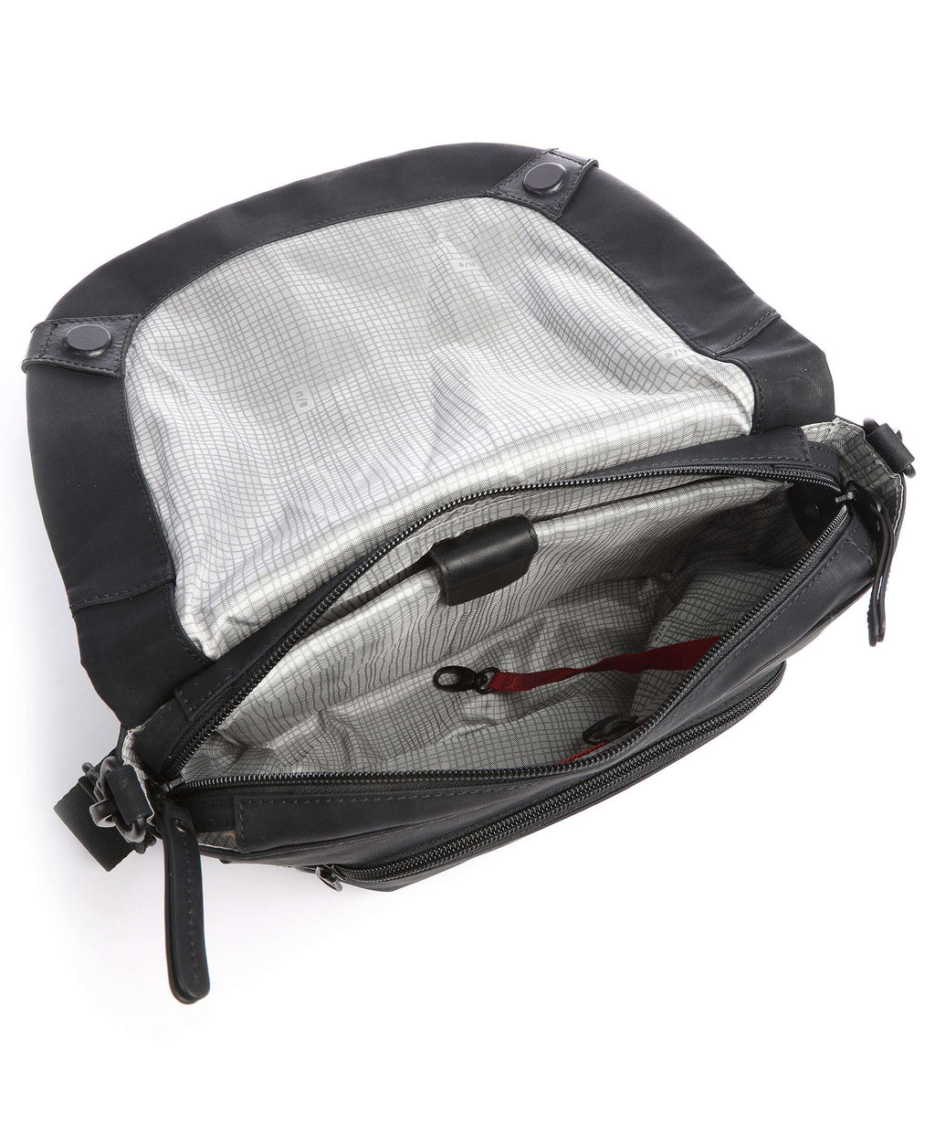 Aunts & Uncles Japan Sendai Messenger bag black