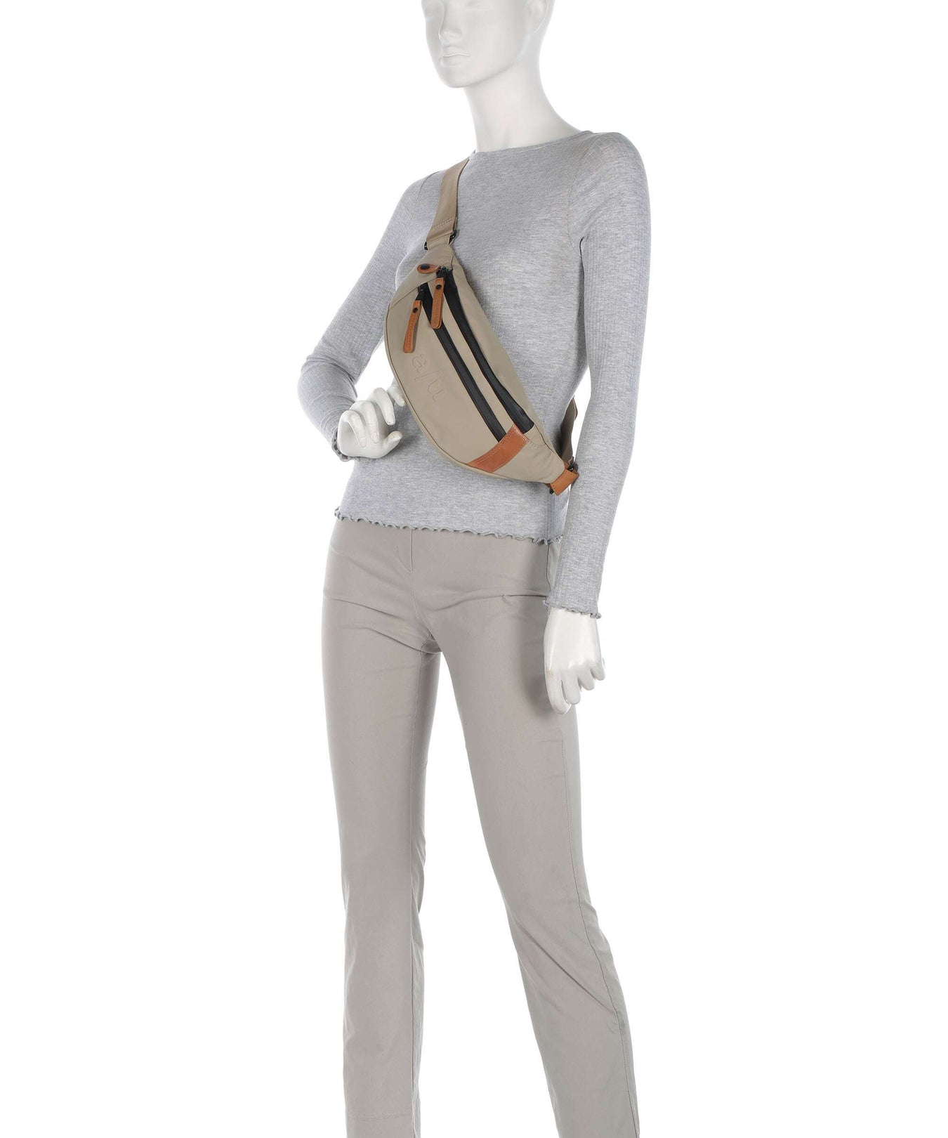 Aunts & Uncles Japan Ichikawa Fanny pack nomad