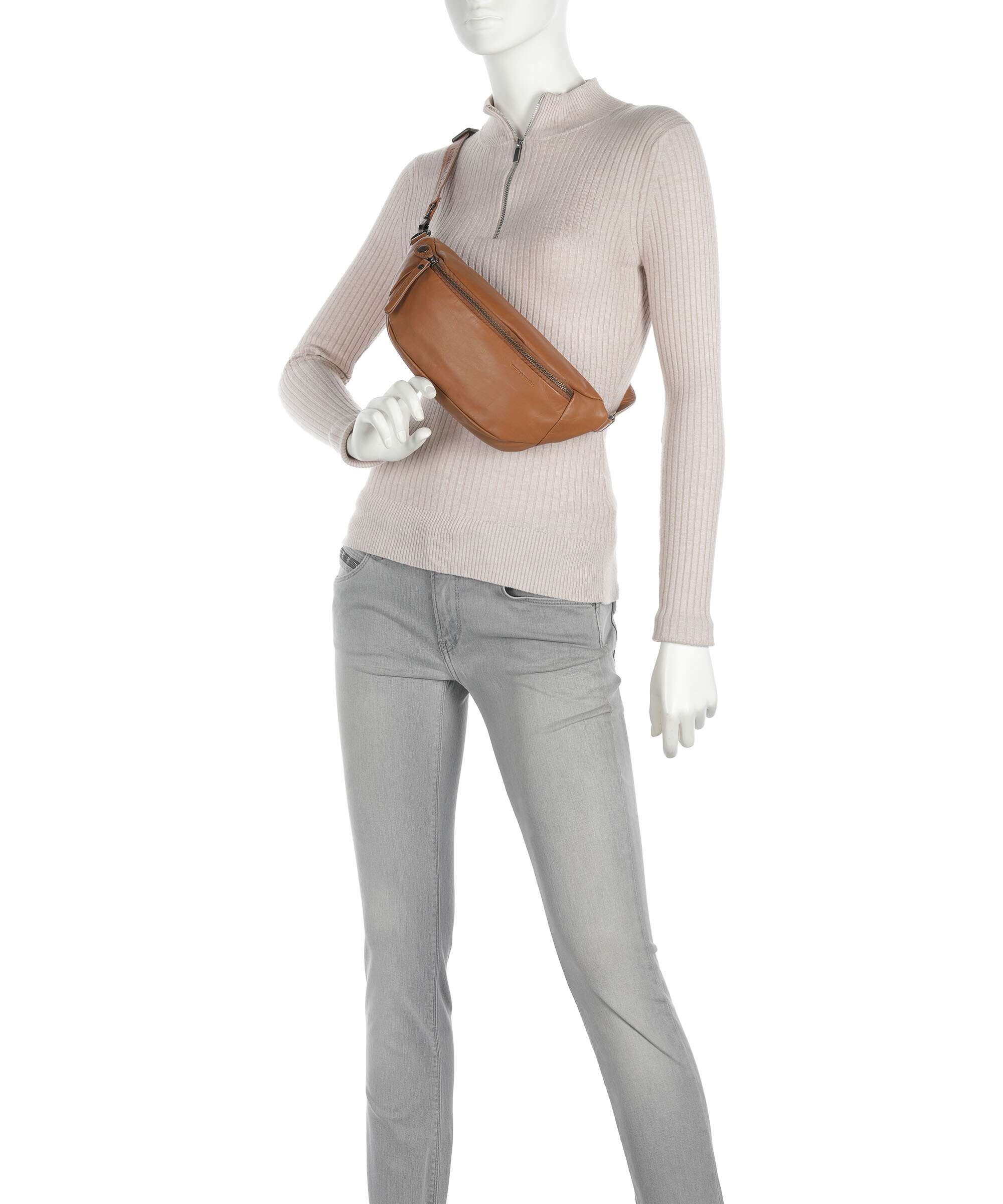 Aunts & Uncles Jamie's Orchard Bilberry Fanny pack cognac