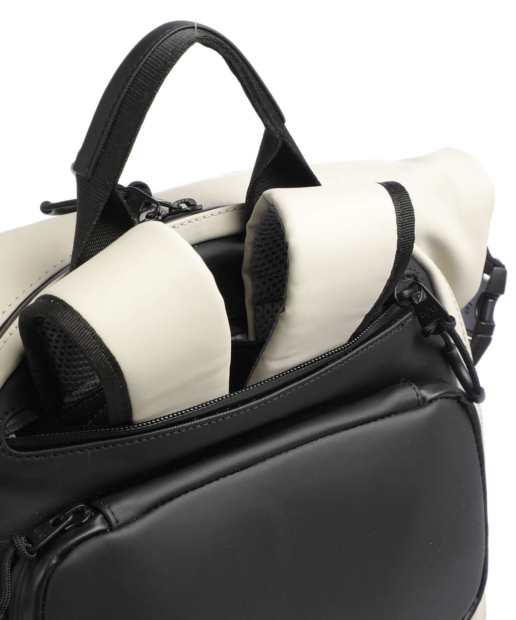 Aunts & Uncles Japan Nishi Sakura Nishi Cycling backpack sand