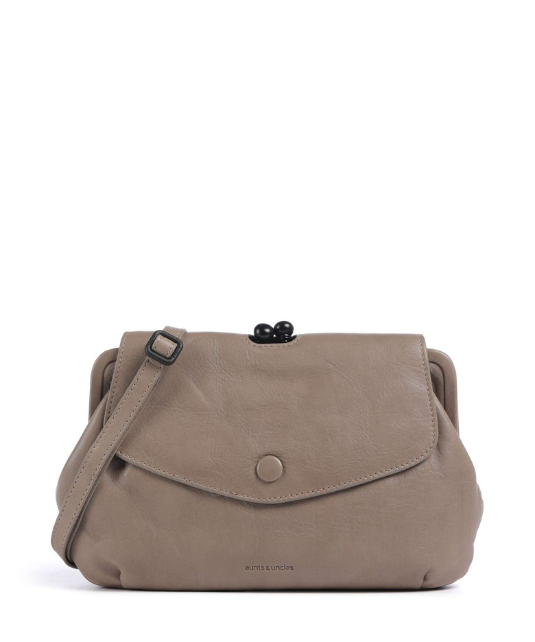 Aunts & Uncles Grandma's Luxury Club Mrs. Madeline Crossbody bag cashmere