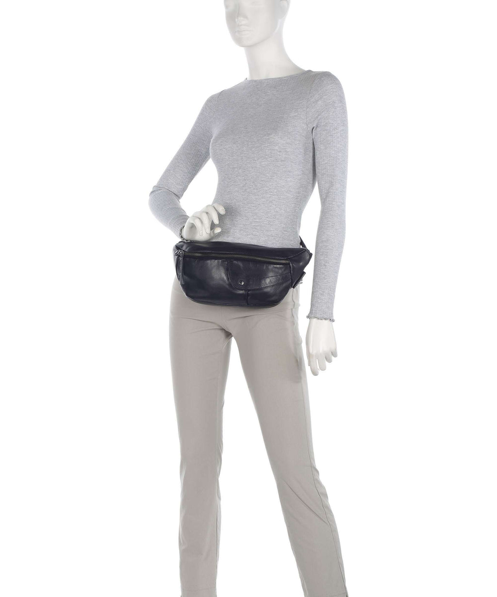 Aunts & Uncles Guerilla Gardeners Reese Fanny pack tap shoe