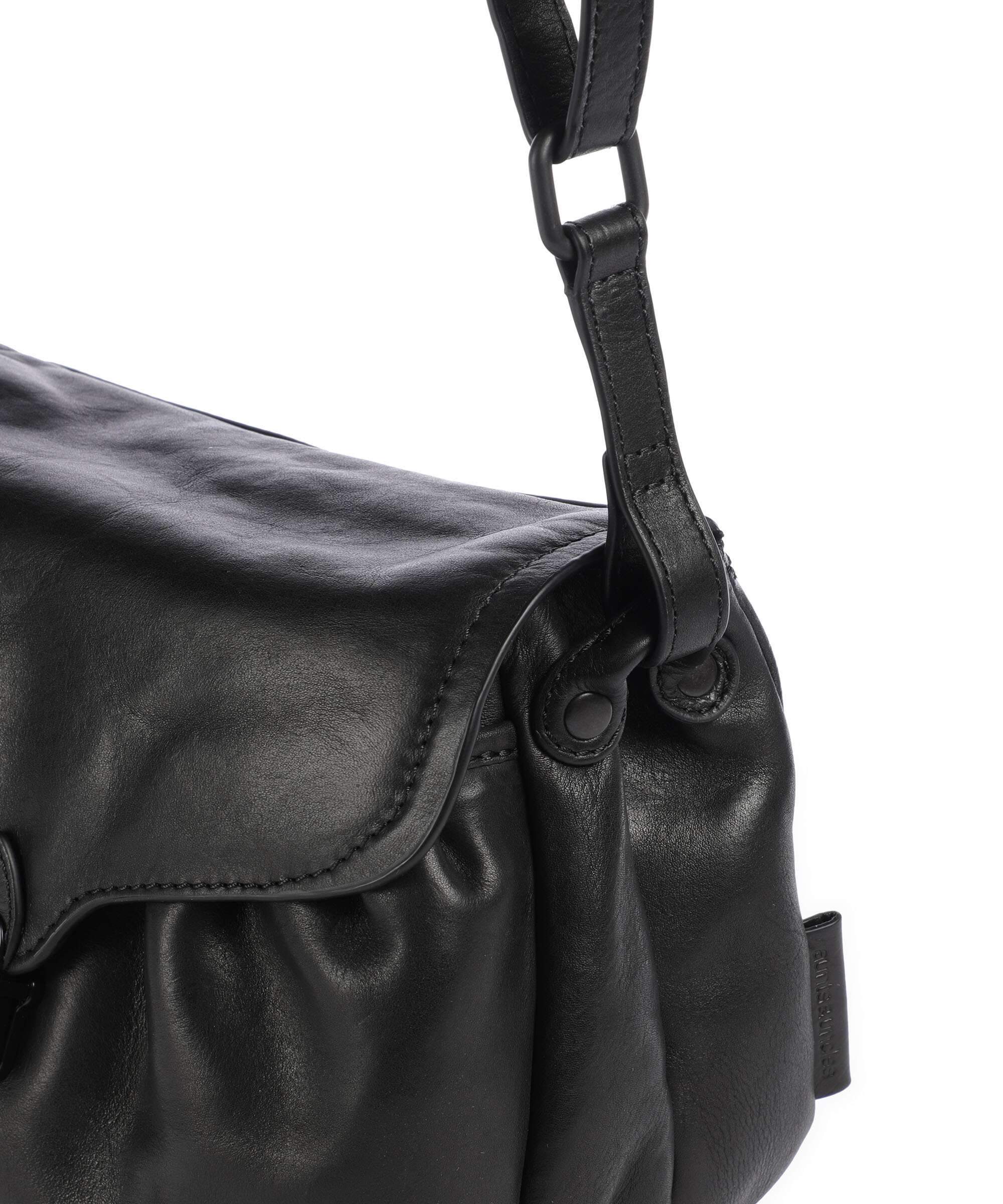 Aunts & Uncles Grandma's Luxury Club Mrs. Coconut Cake Crossbody bag black smoke