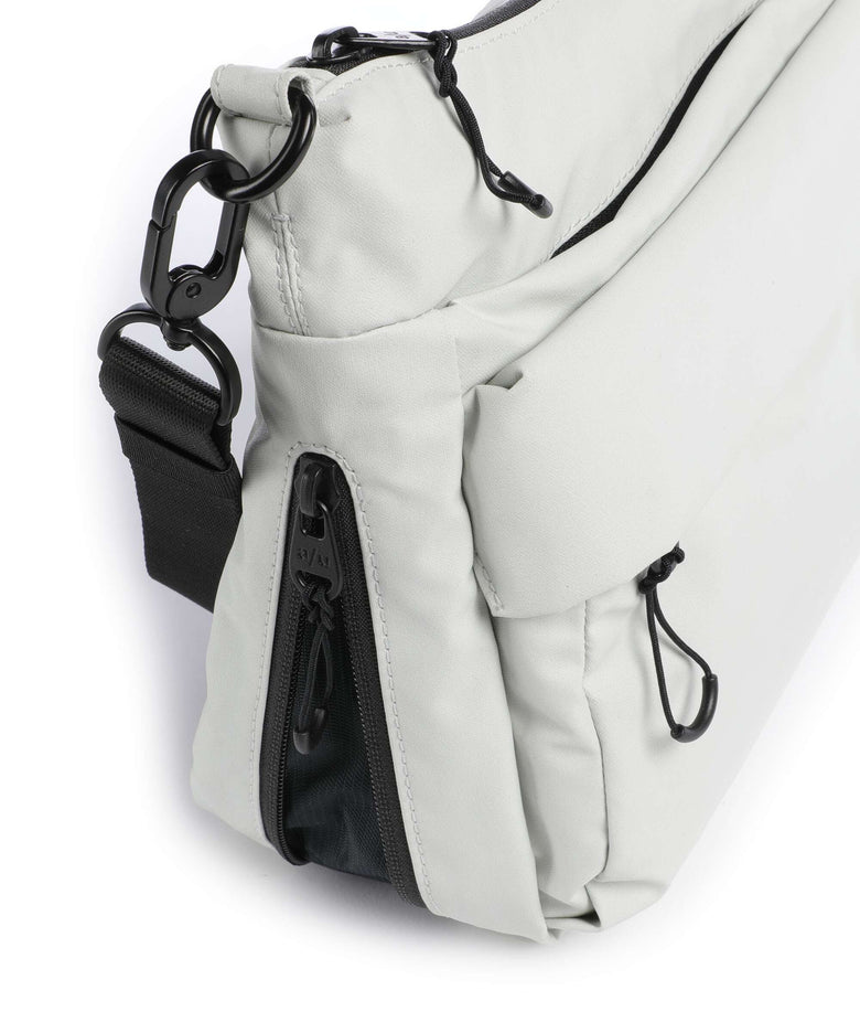 Aunts & Uncles Japan Lite Nanuki Crossbody bag cloud nine