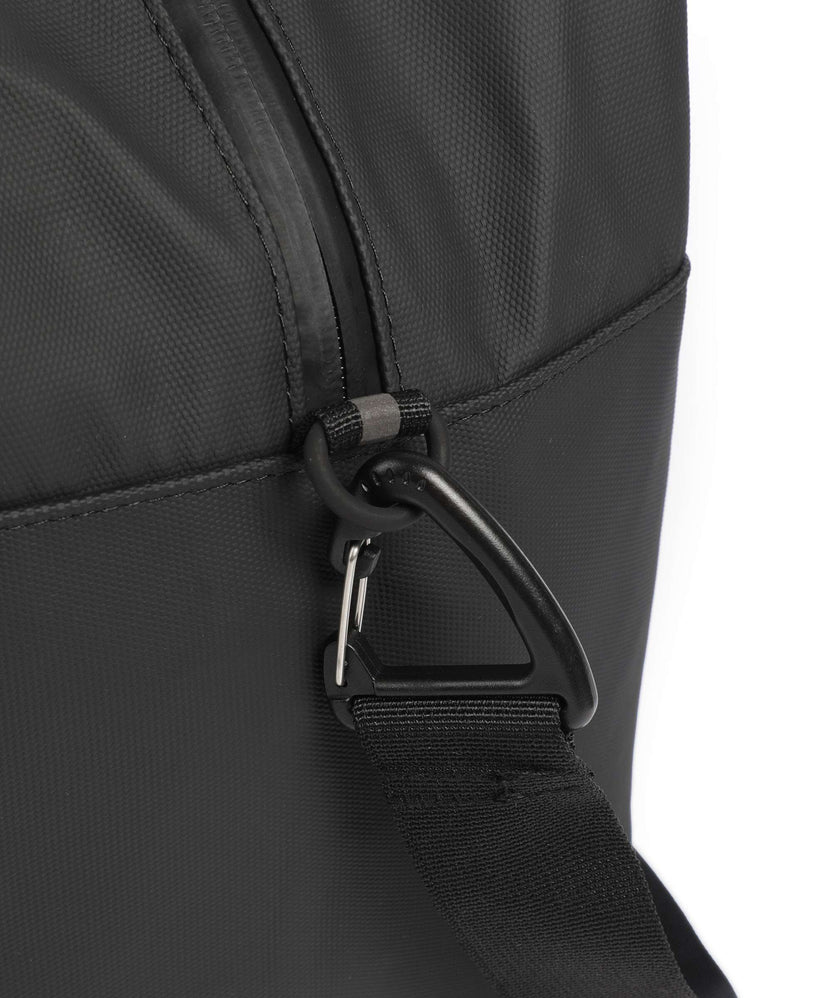 Ucon Acrobatics Aloe Omasu Weekend bag black