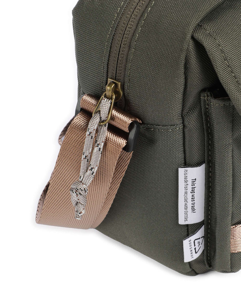 Doughnut Reborn Mission Lite Crossbody bag army