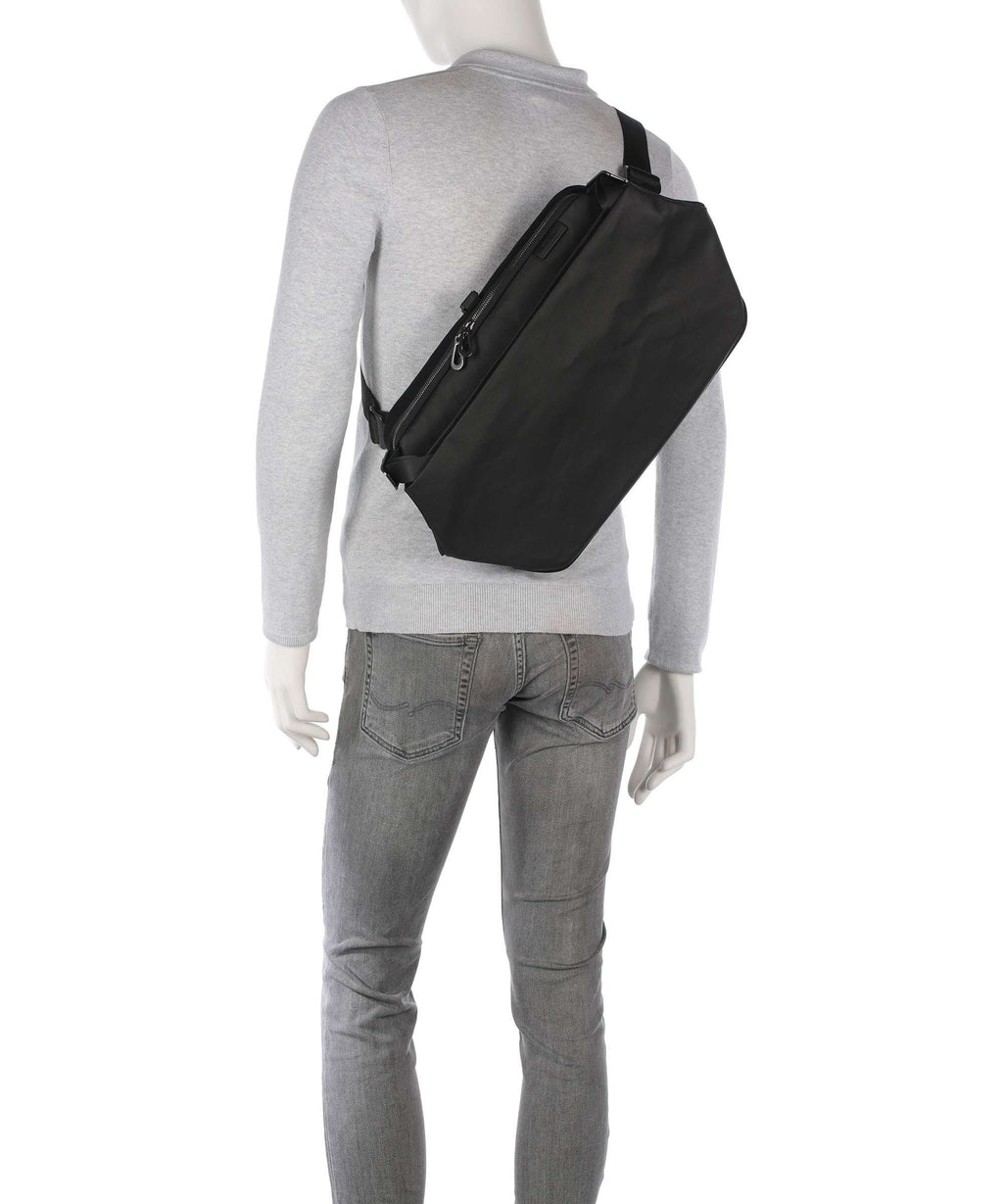 Côte&Ciel Riss Sling bag black