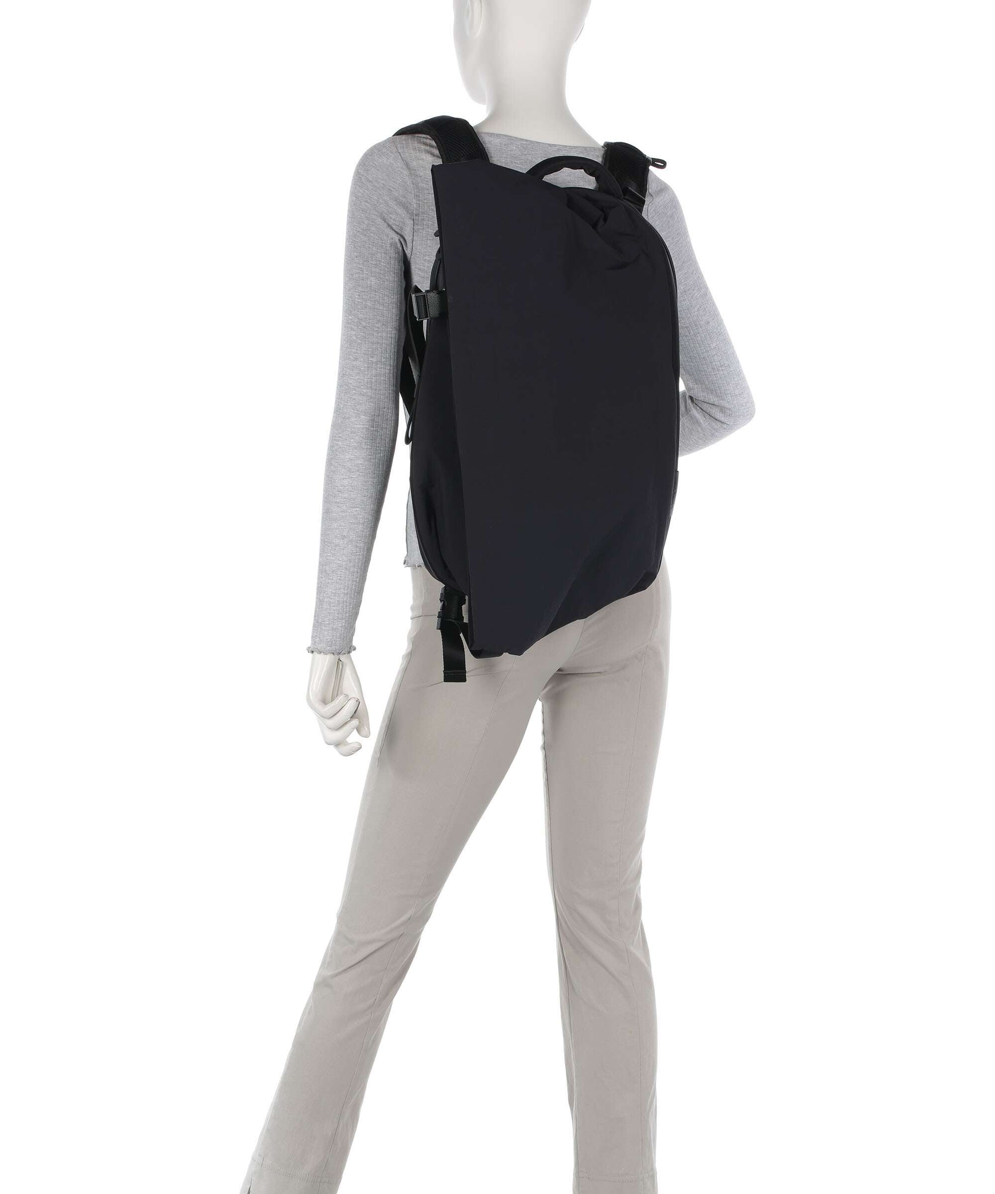 Côte&Ciel Isar M Backpack black