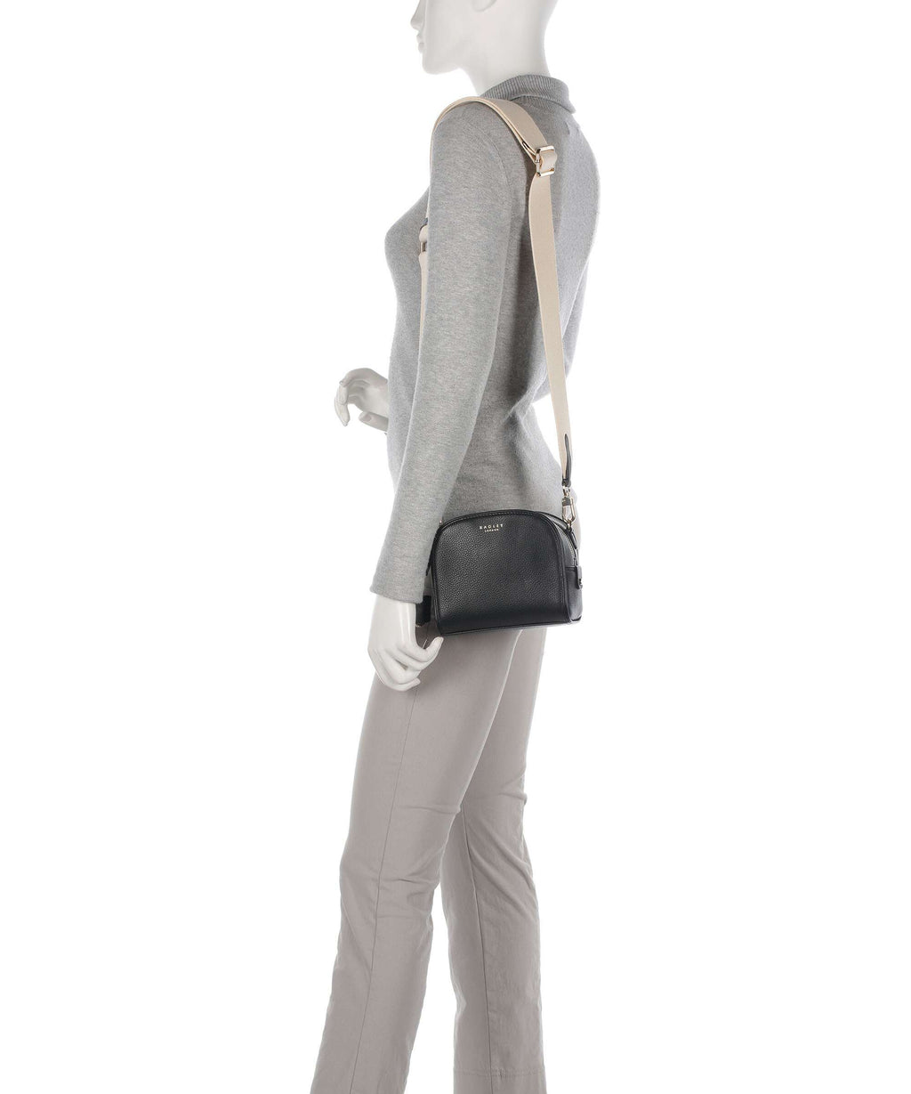 Radley London Arden Crescent Crossbody bag black