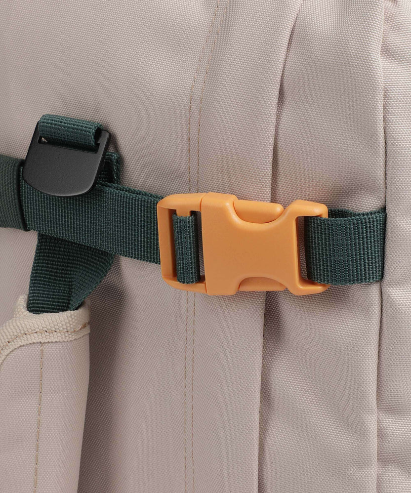 Cabin Zero Classic 28L Backpack cebu sands 