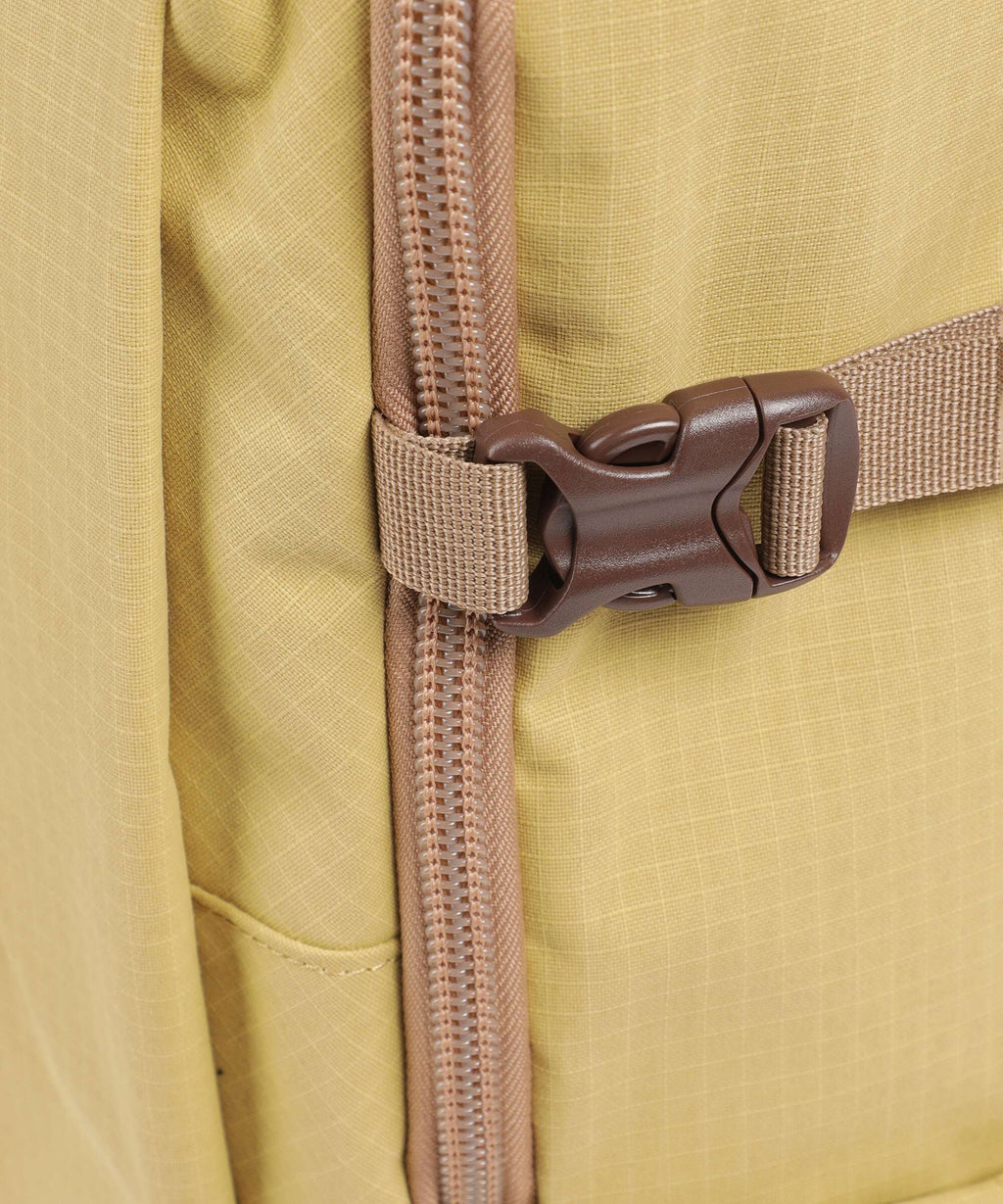 Cabin Zero ADV 32 Travel backpack moonstone