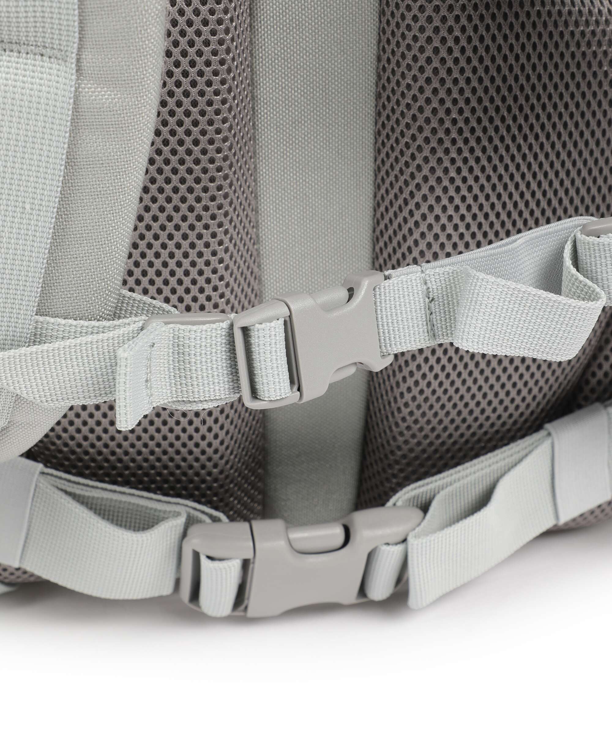 Cabin Zero Military 36 Travel backpack frosty morning