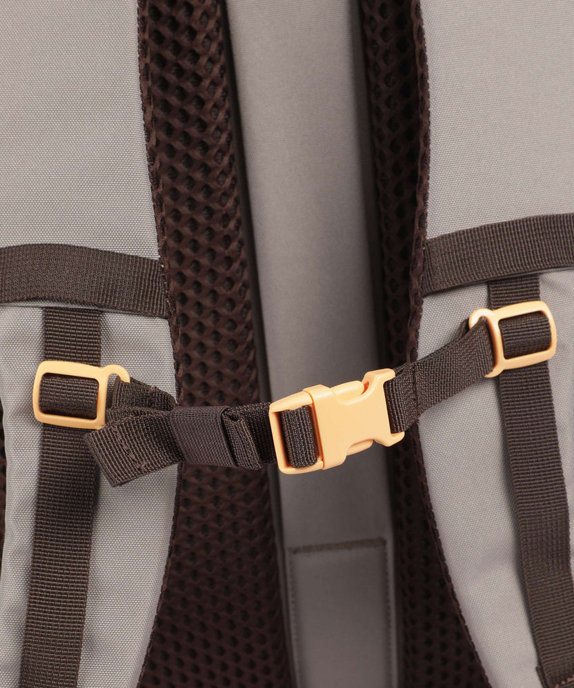 Cabin Zero Classic Pro 42 Travel backpack grey moor