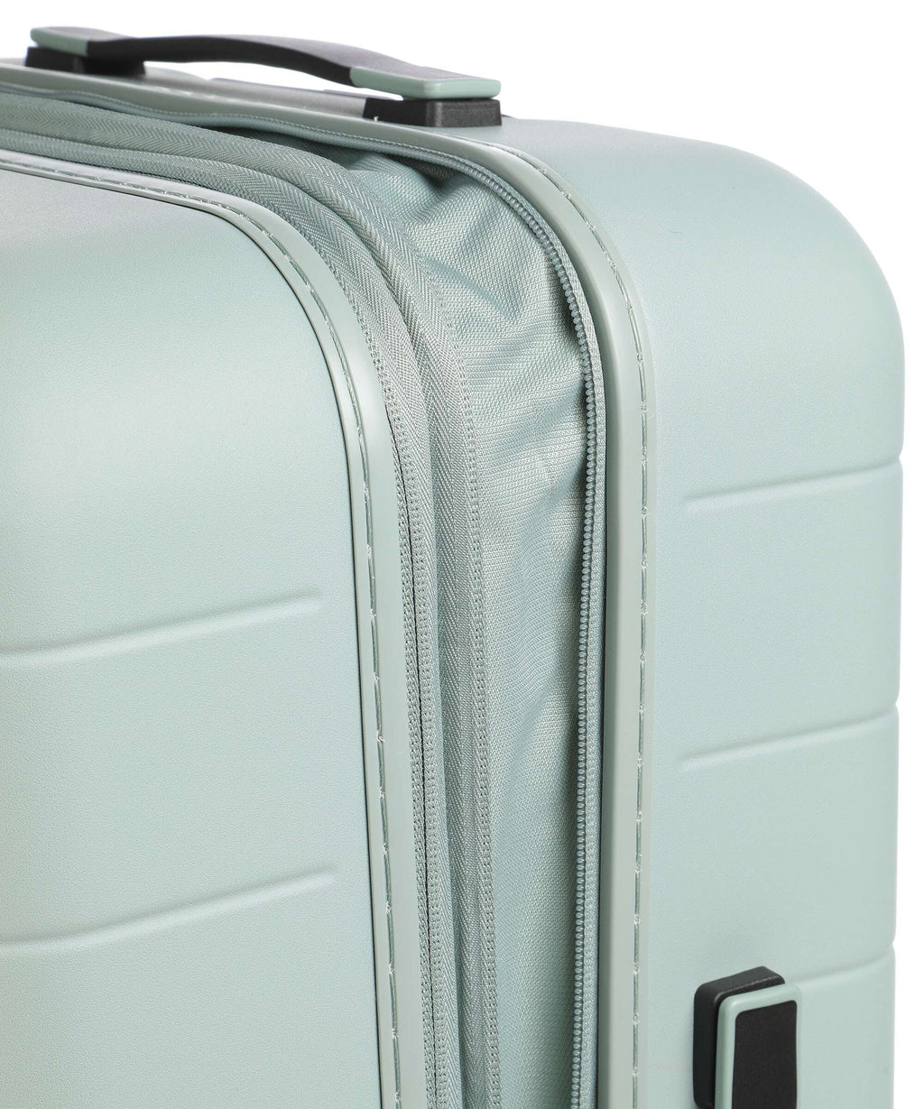 American Tourister Novastream Spinner (4 wheels) nomad green