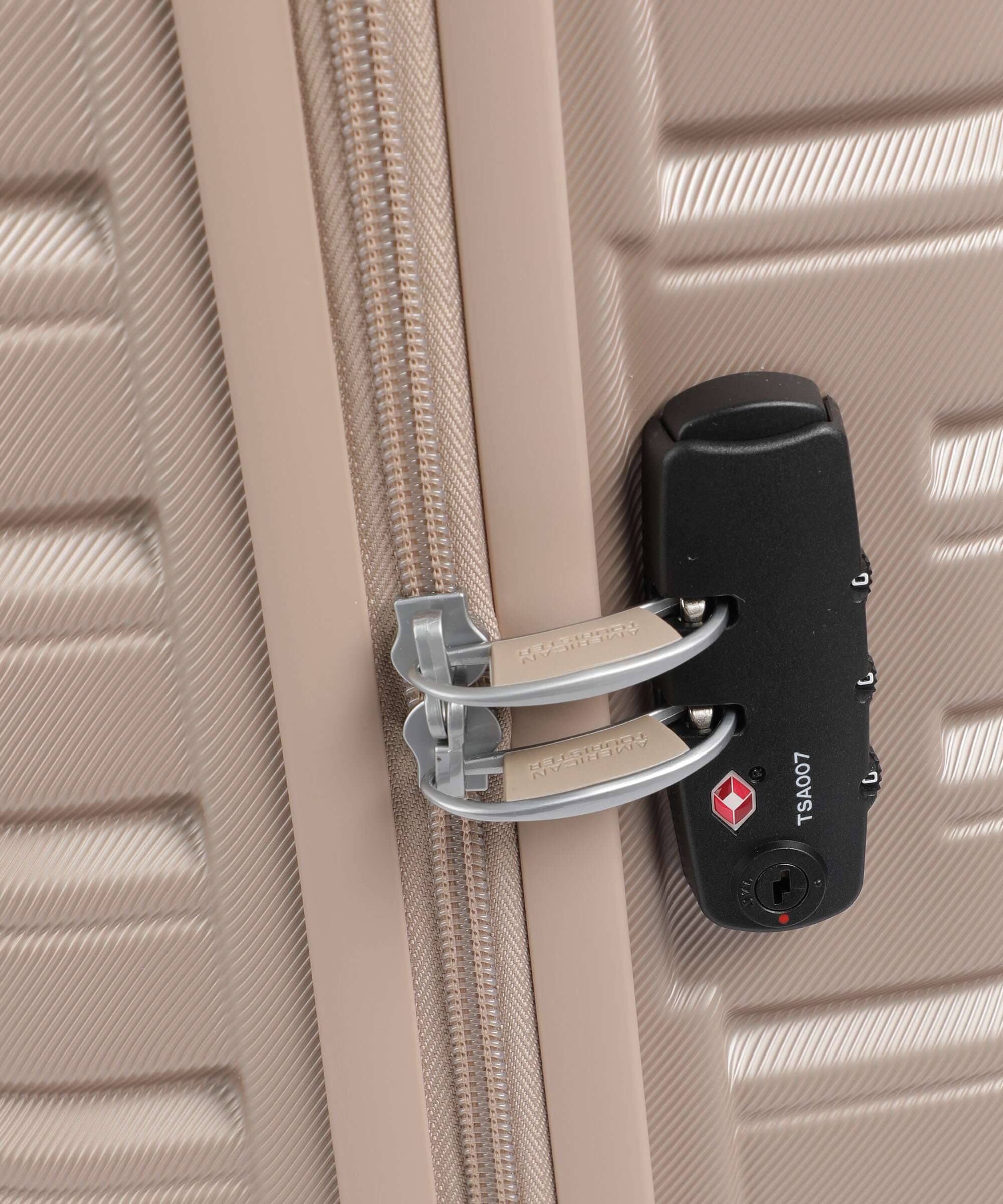 American Tourister Flashline Spinner (4 wheels) ivory gold
