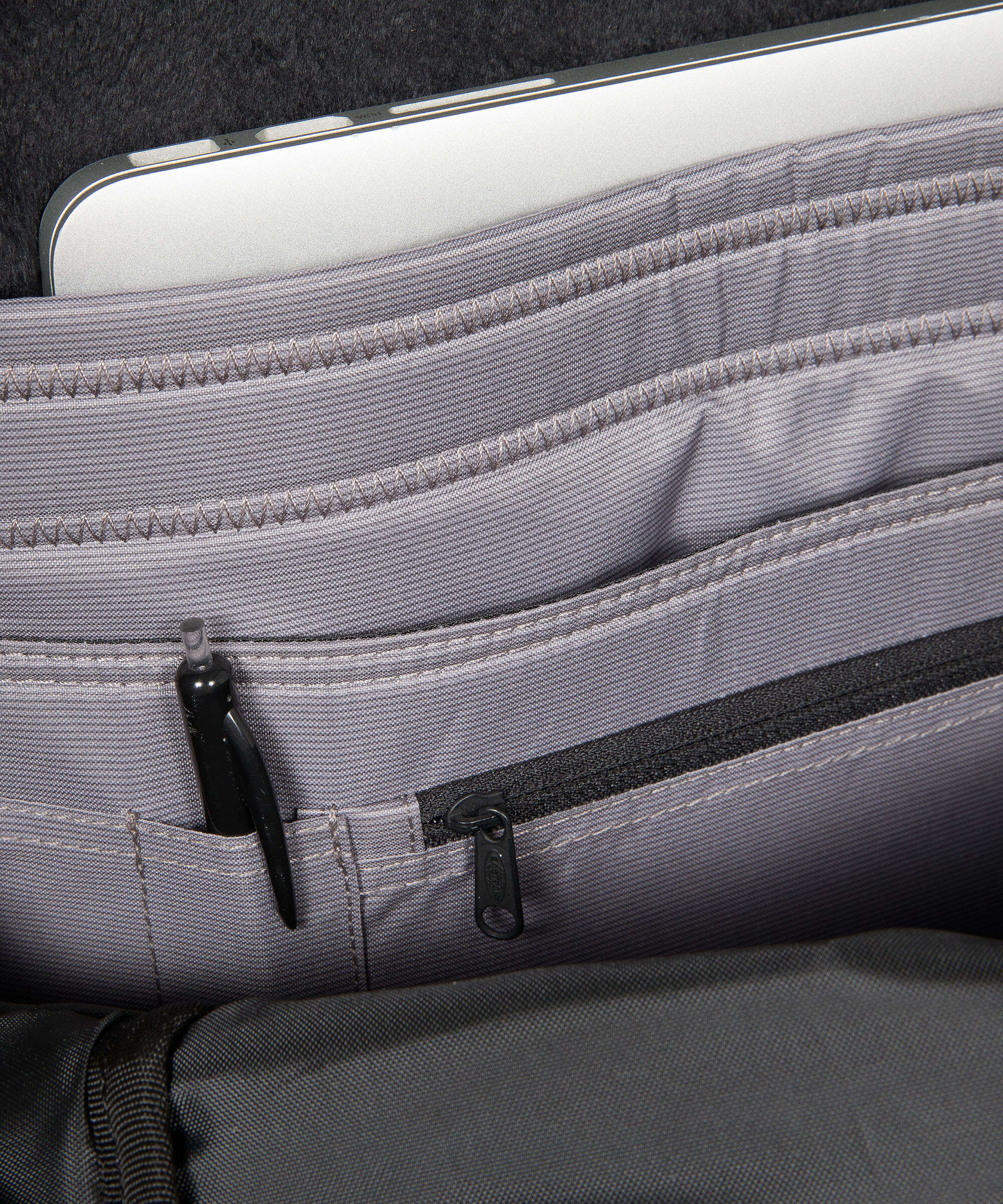 Eastpak Tecum M Backpack cnnct coast