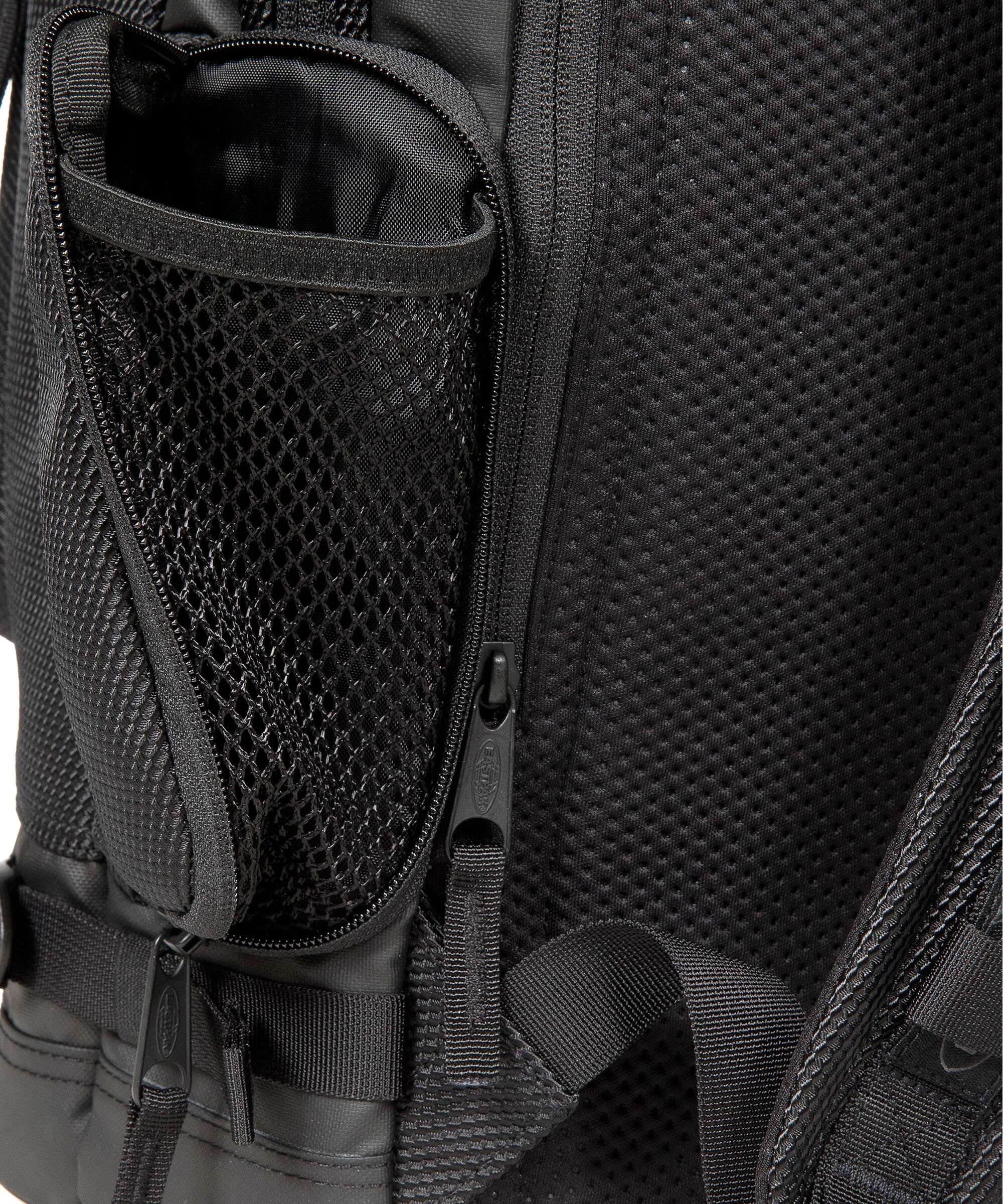 Eastpak CNNCT Tecum L Backpack coast