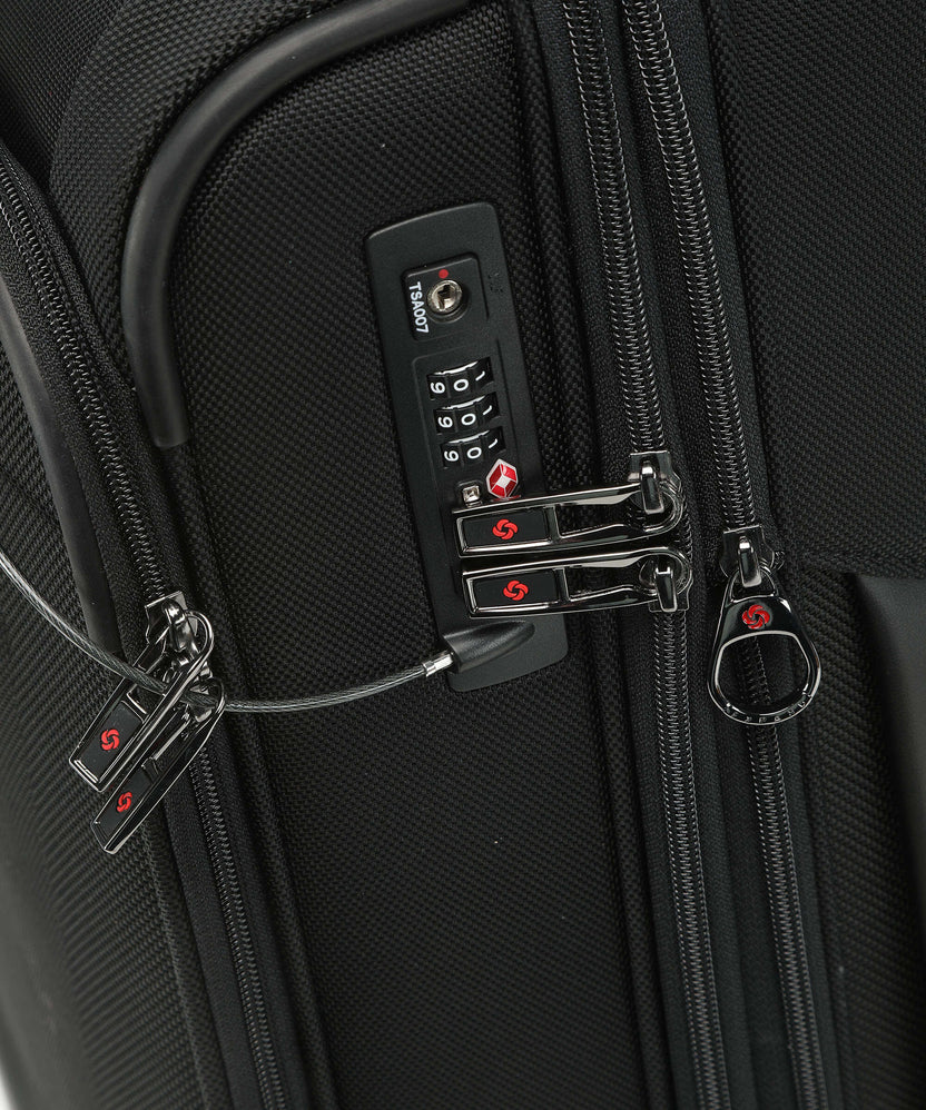 Samsonite Pro-DLX 5 Spinner (4 wheels) black