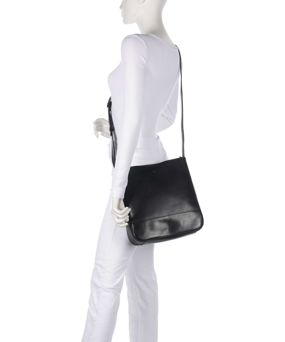 Markberg Cay Crossbody bag black