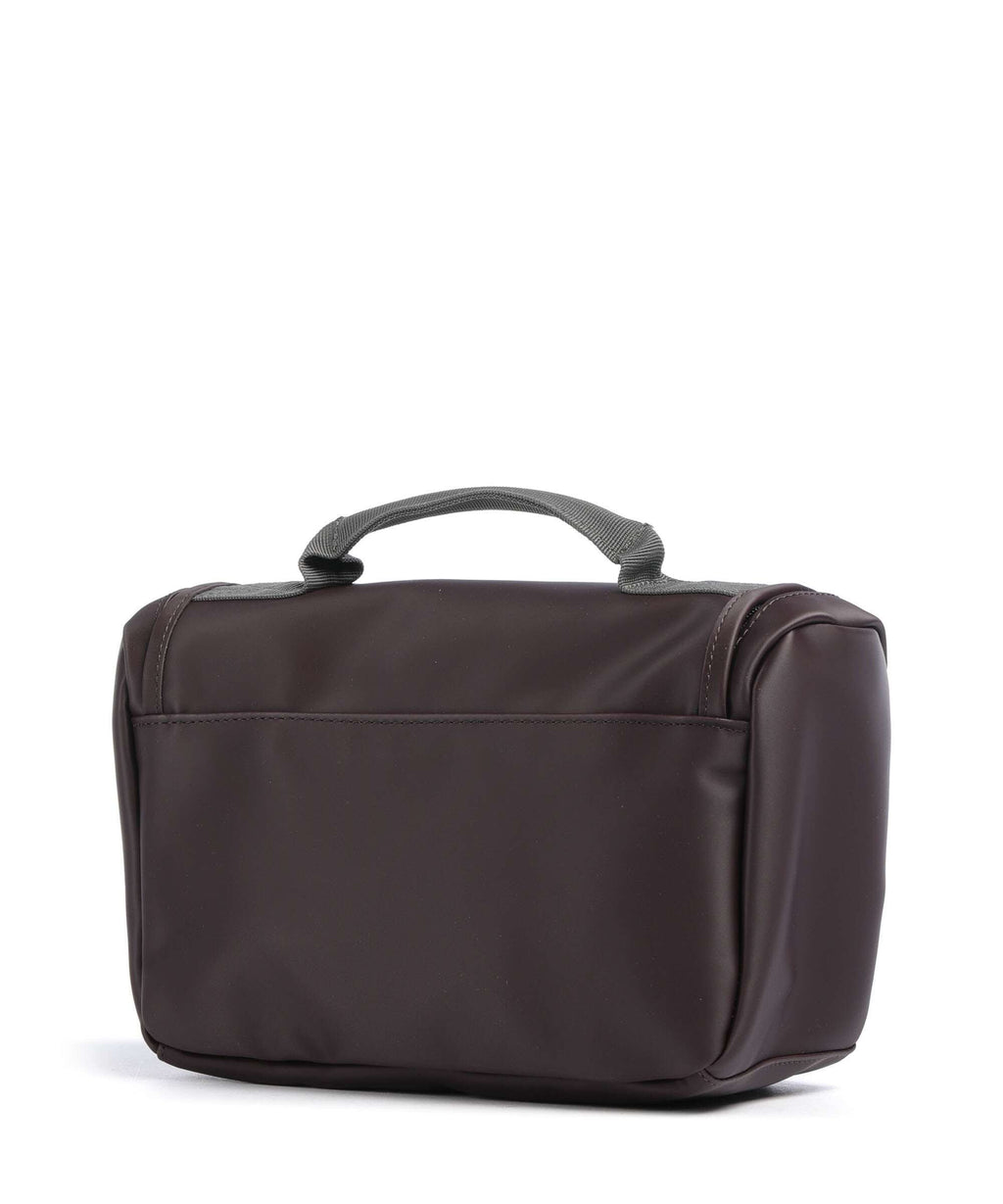 Rains Texel Toiletry bag depth