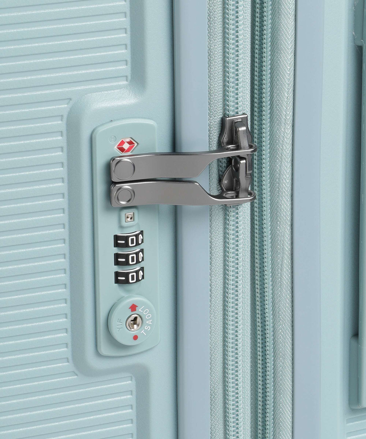 Echolac Forza L Spinner (4 wheels) coastal blue