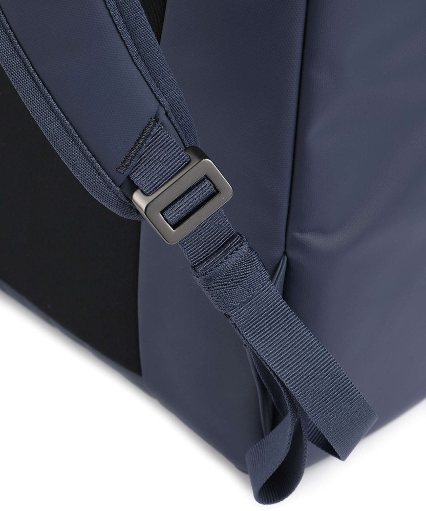 Db Hugger 30L Backpack blue hour