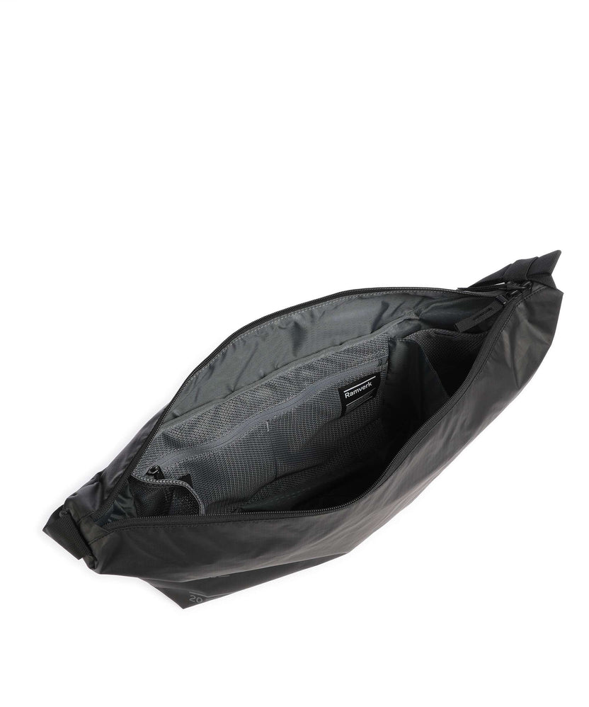 Db Ramverk Pro 20L Sling bag black out