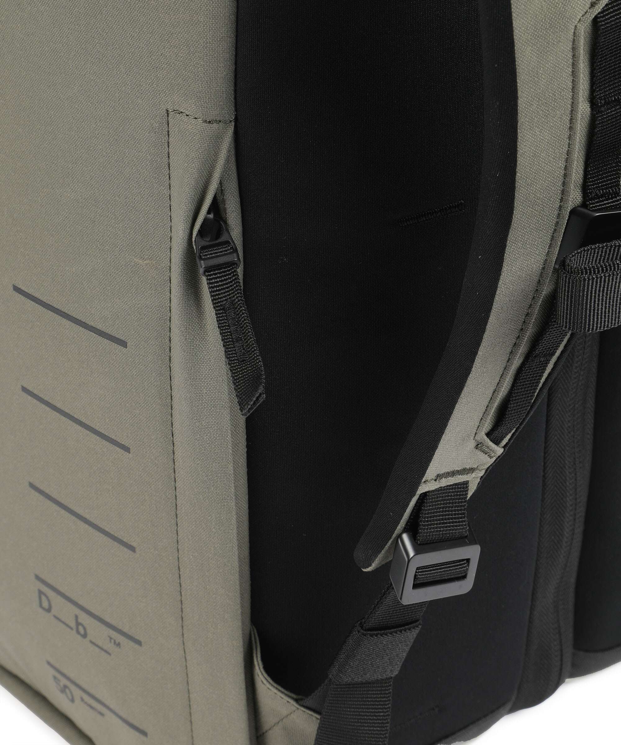 Db Roamer 50 Travel backpack forest green