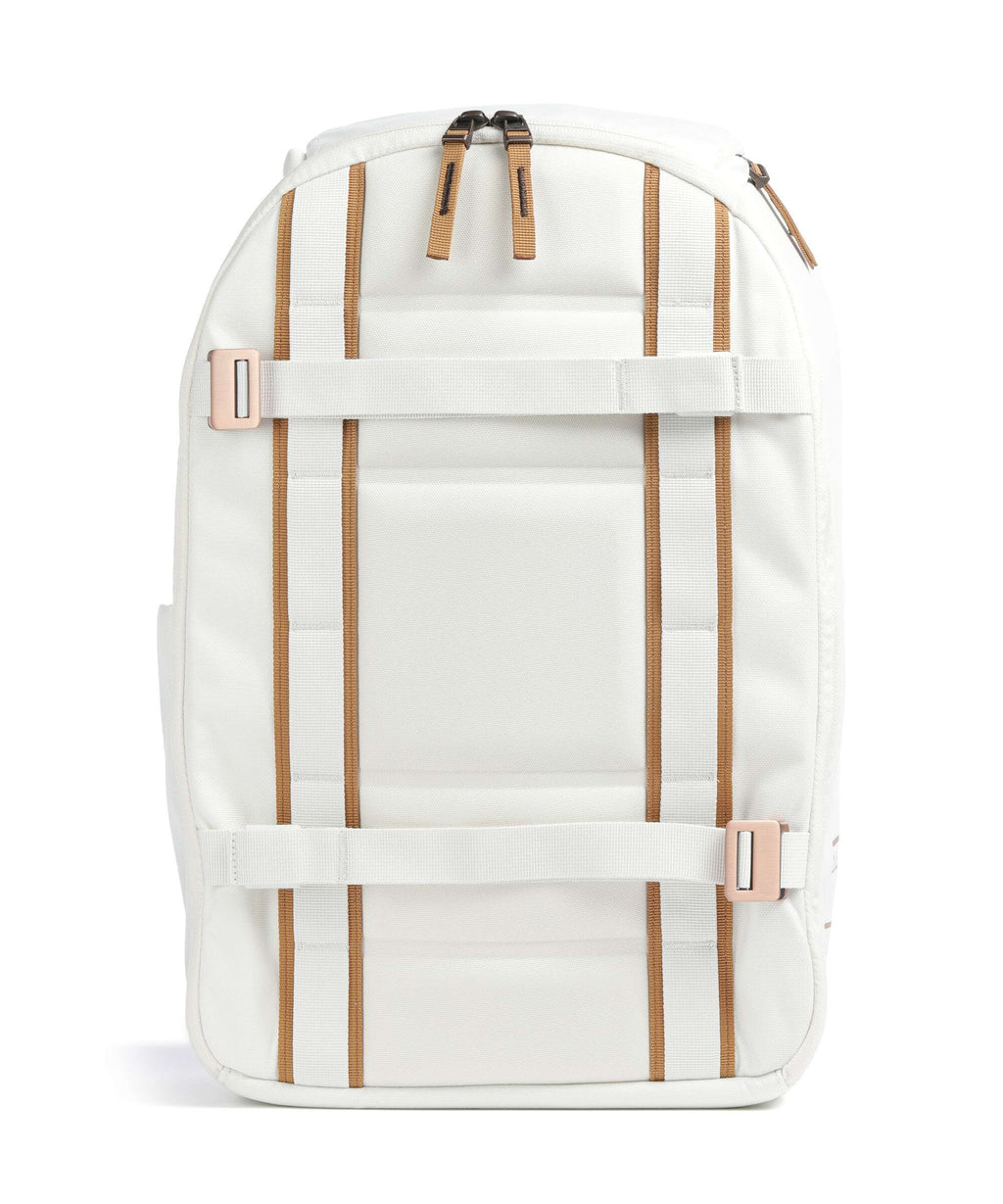 Db Ramverk 21 Backpack oatmilk
