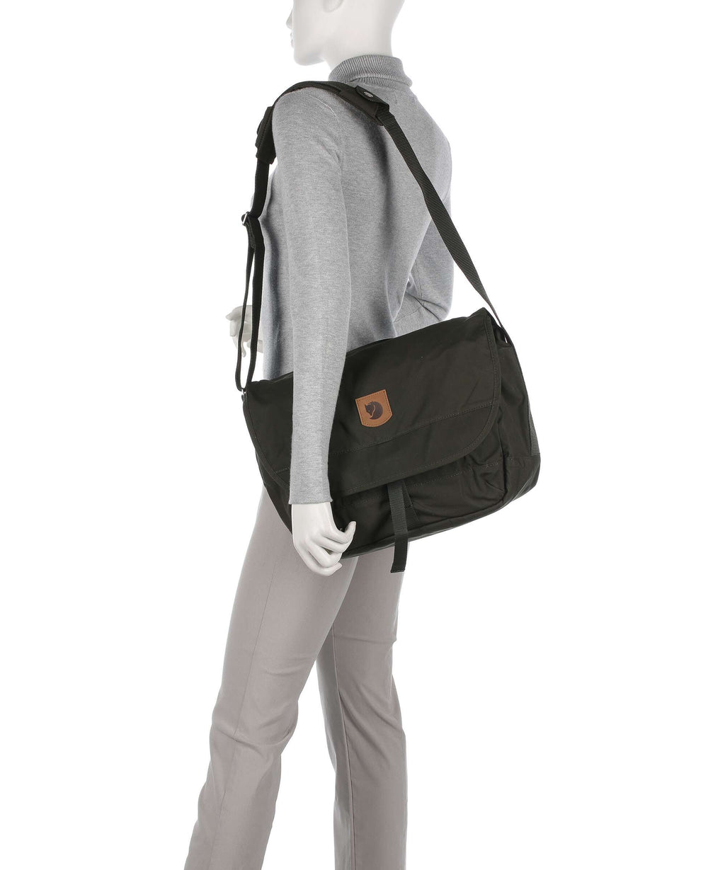 Fjällräven Greenland Messenger bag forest green