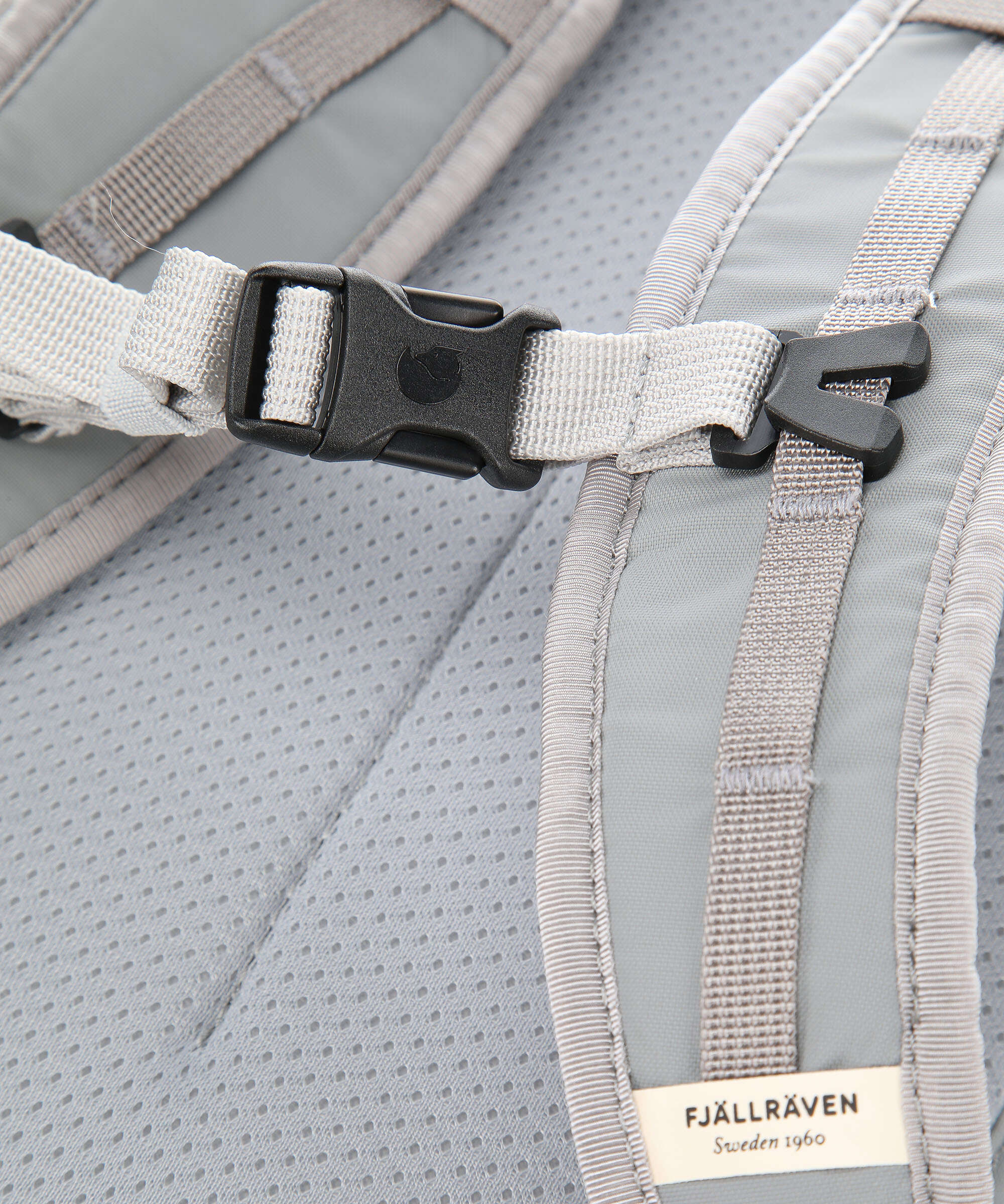Fjällräven High Coast 24 Rolltop backpack shark grey